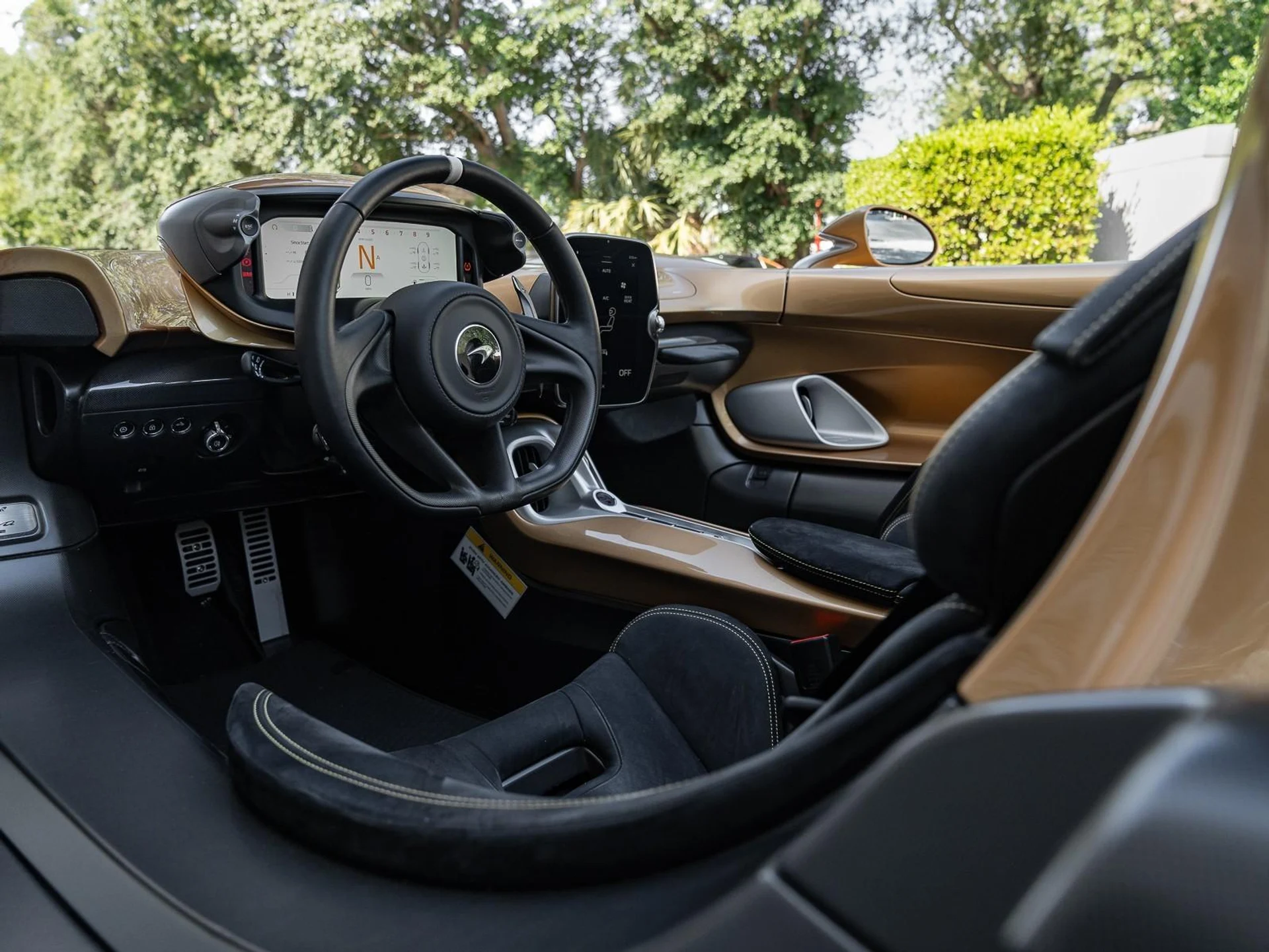 mph009_2404622405_Used_2021_Mc_Laren_ELVA_xp2_1713391559_877fe1ede0