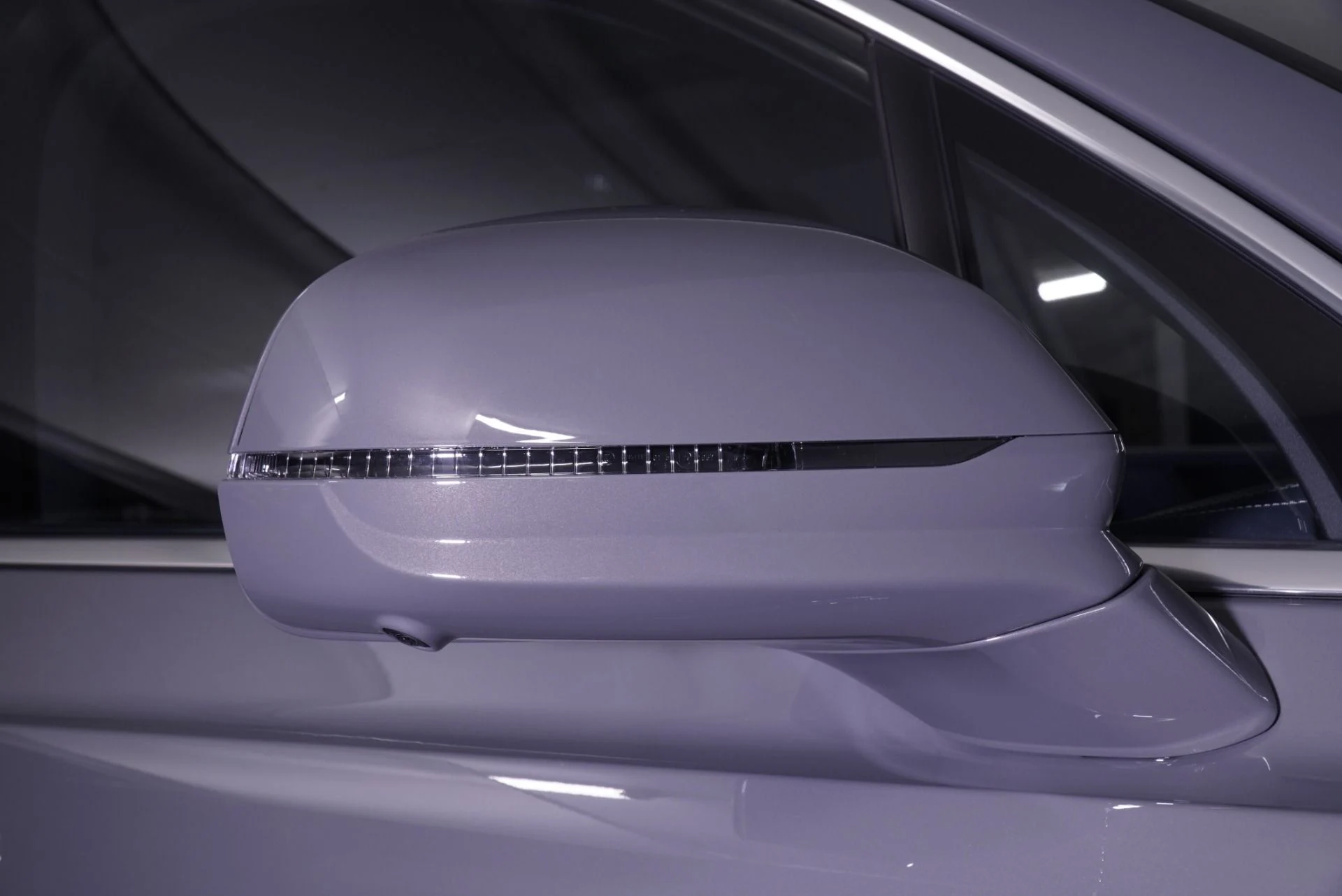 mph009_2405491370_Used_2025_Bentley_Bentayga_EWB_Azure_1762288450_181973eeeb