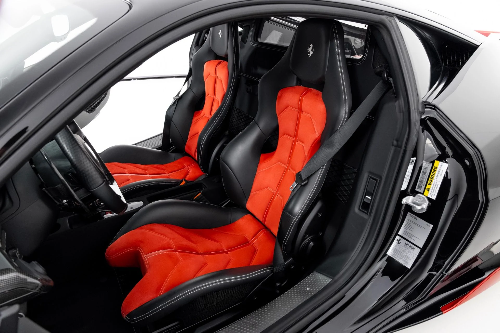 mph009_2406854767_Used_2015_Ferrari_458_Speciale_1765990102_4eb21282f1