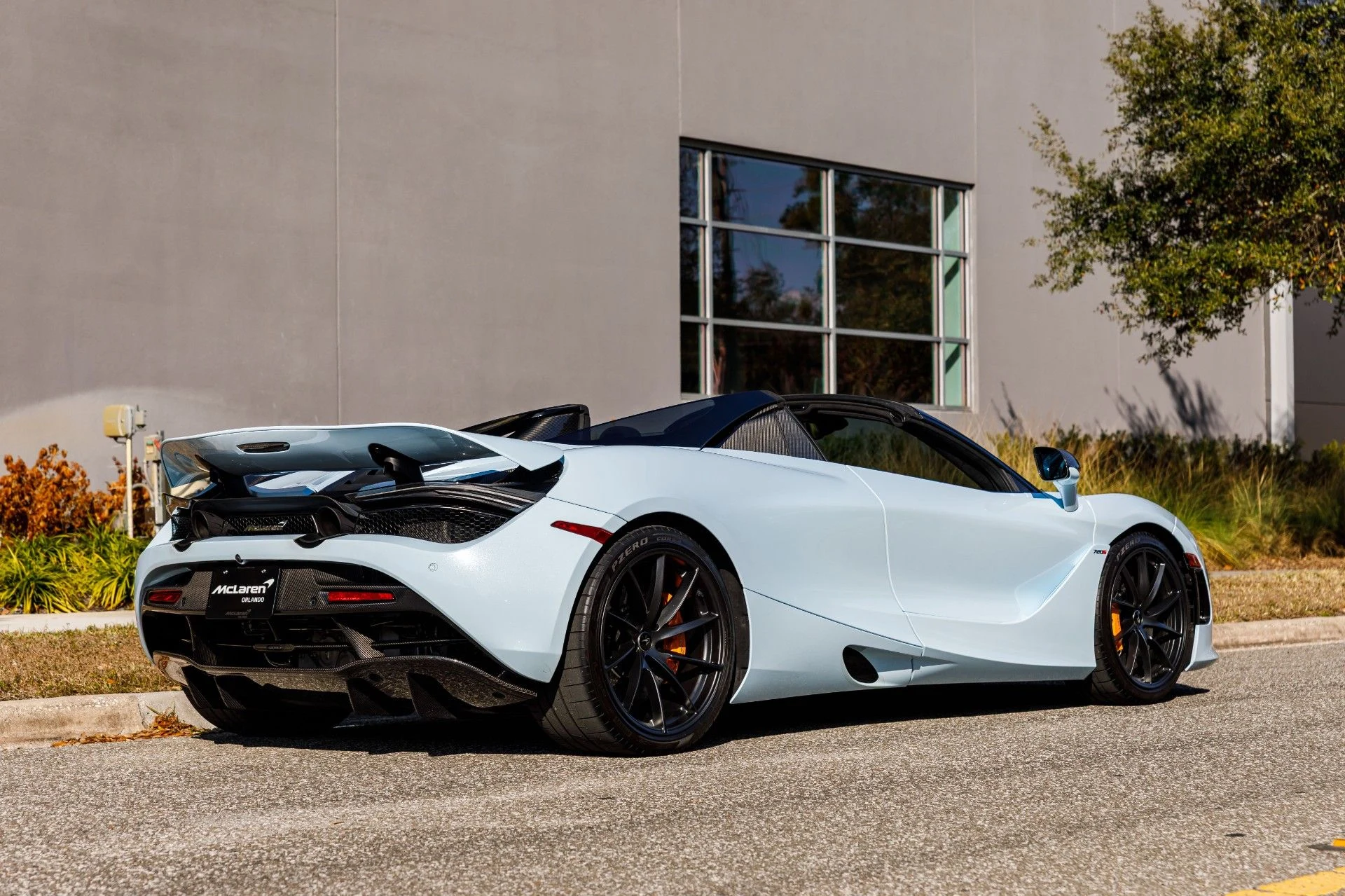 mph009_2408309227_654_p10_l_94444e99b8