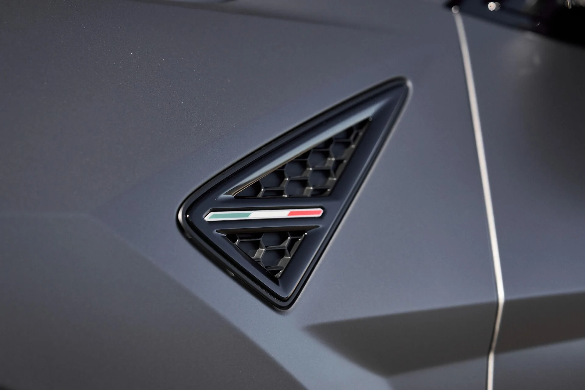 mph009_2417753012_Used_2023_Lamborghini_Urus_Performante_1761860708_7a62e6a2d3