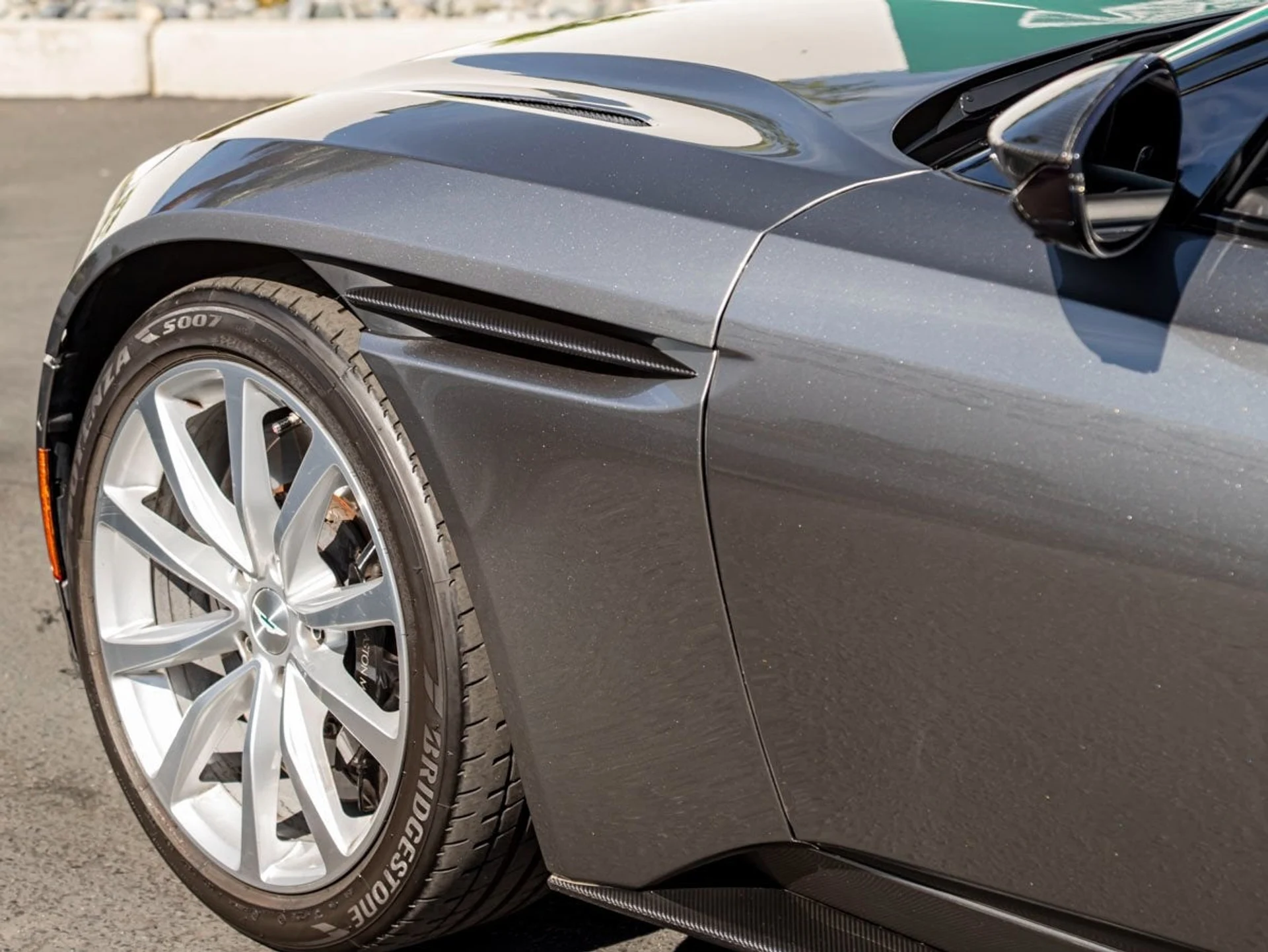 mph009_2434442024_10_0123e73667