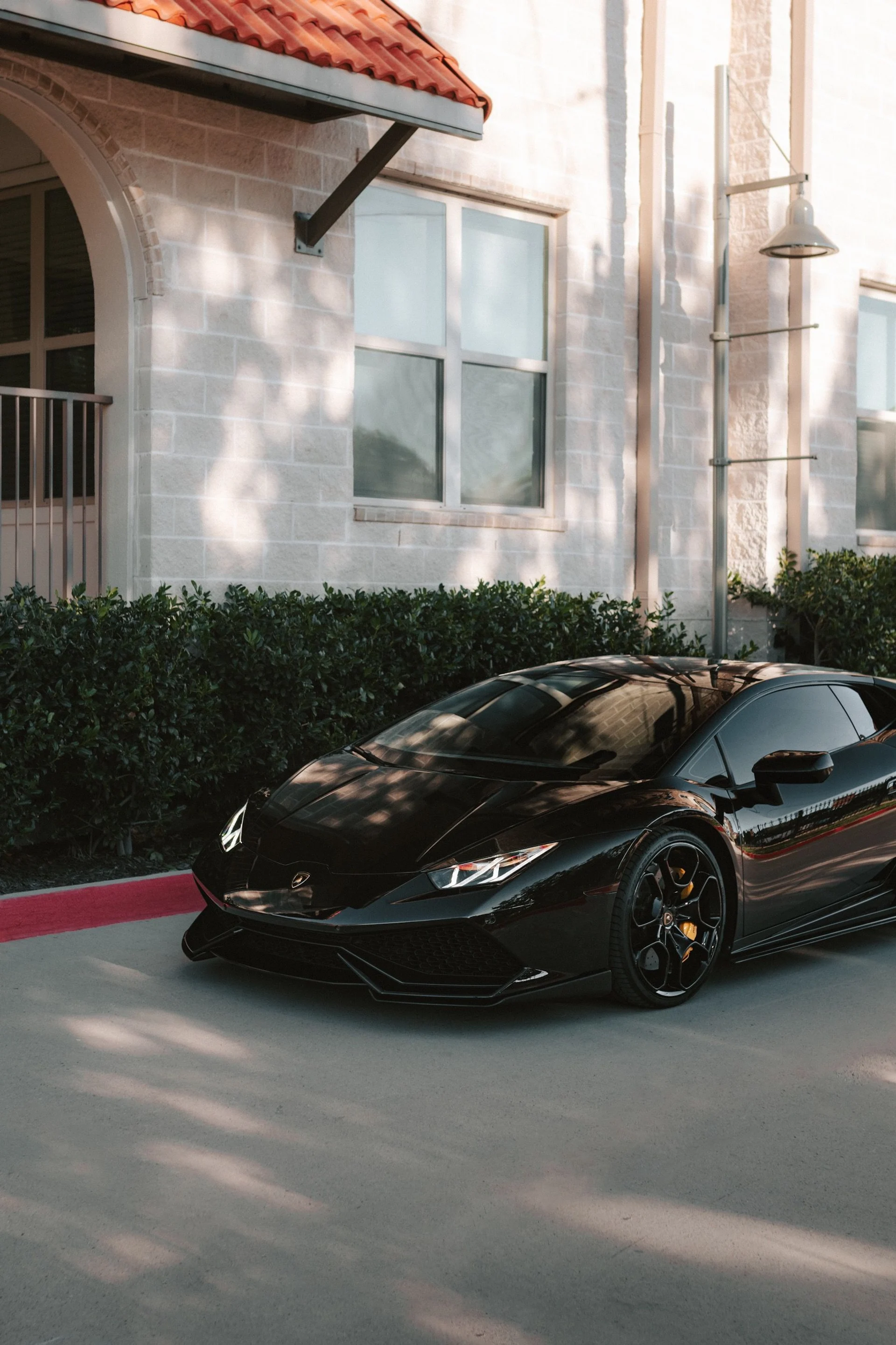mph009_2434809409_Used_2016_Lamborghini_Huracan_LP_610_4_1731972204_b1cc3fb17f