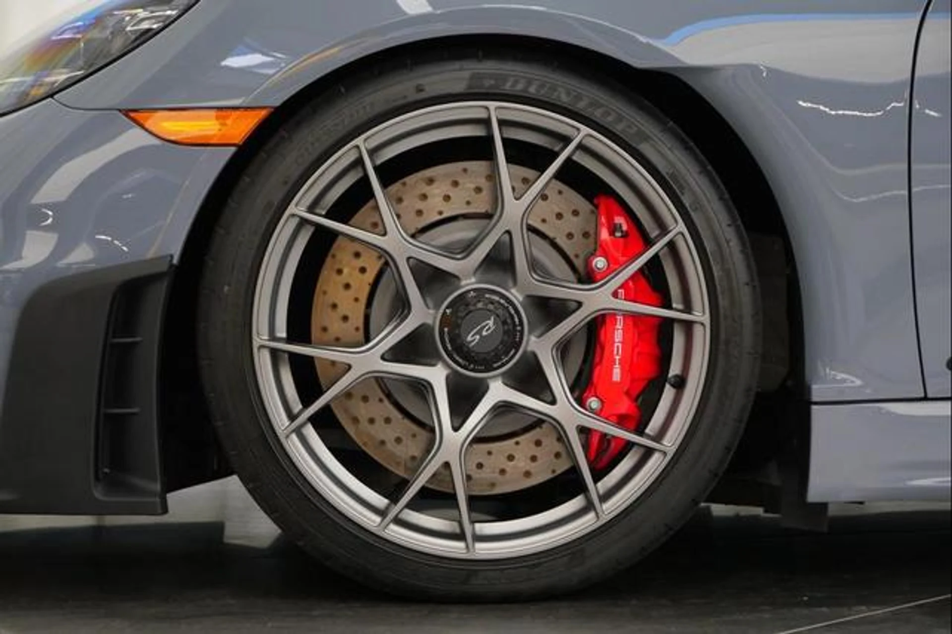 mph009_2437597443_Kl_YG_Cex_S2_Af_T1v_E1_D_Htv_Gv_M_Lrdg_8994ff3546