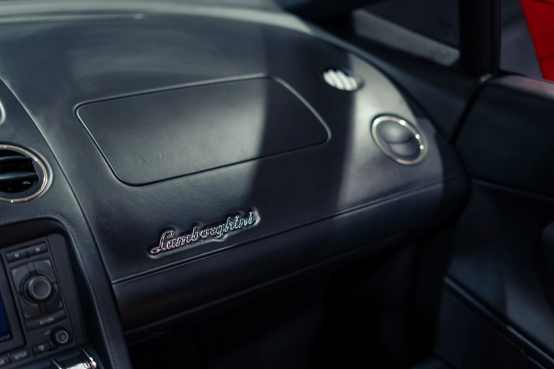mph009_2438769365_Used_2014_Lamborghini_Gallardo_LP_550_2_Spyder_1780931604_ffb1666116
