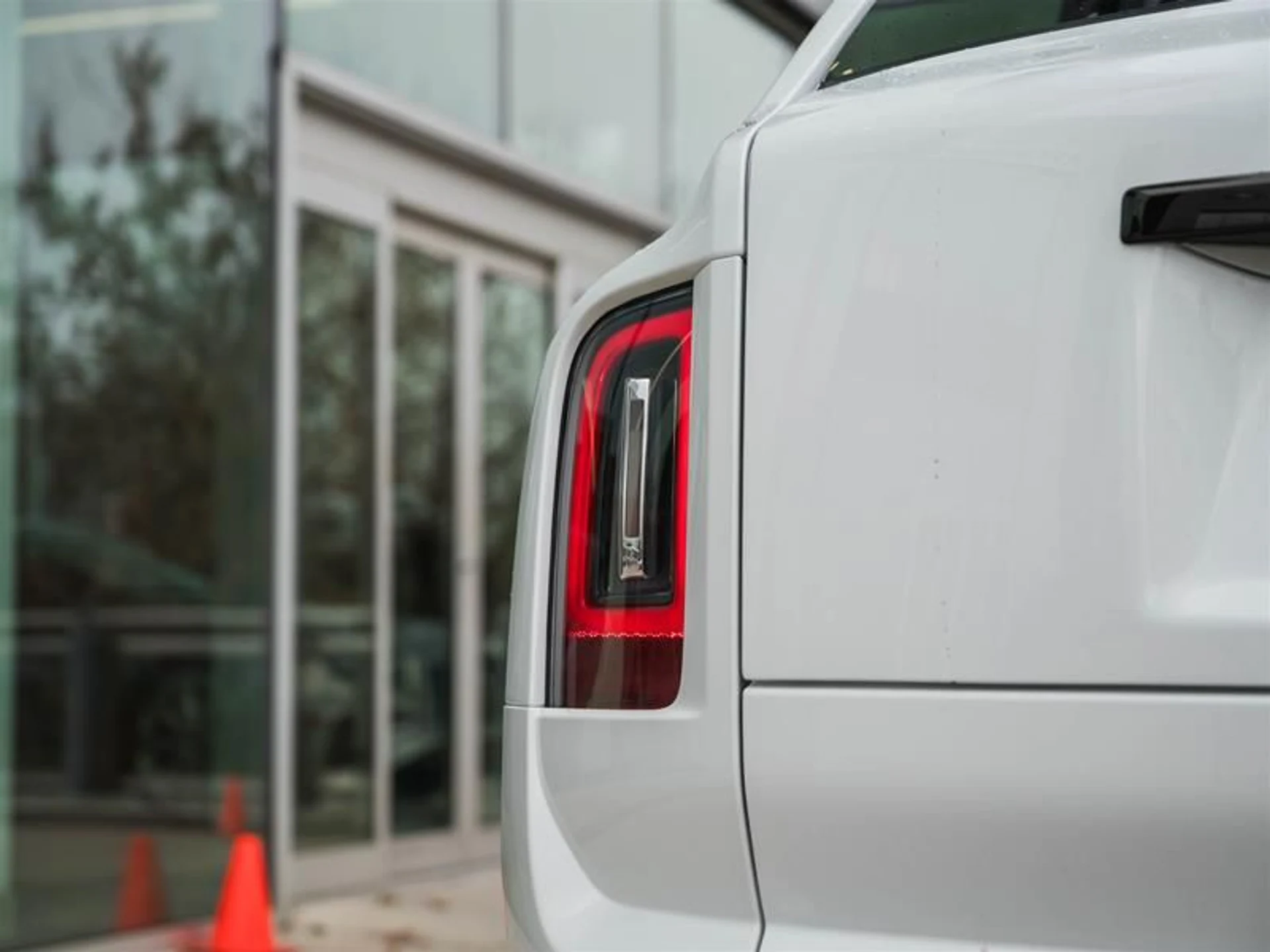 mph009_2441107739_tvaasfhh_9ce6c0e0a9