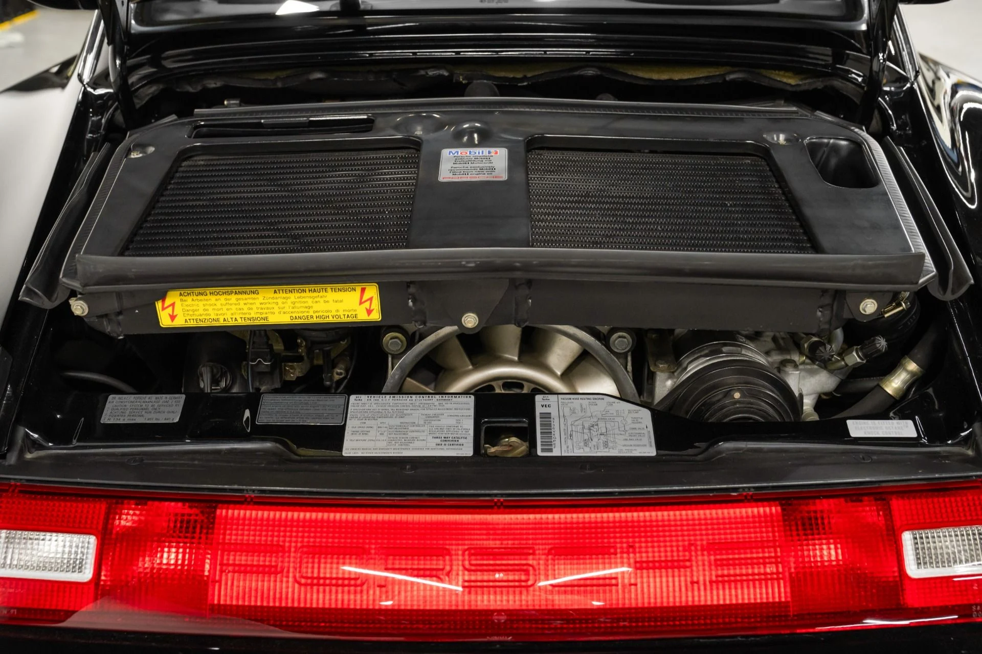 mph009_2446259374_Used_1997_Porsche_911_Turbo_S_1747762832_27e4cb04a4