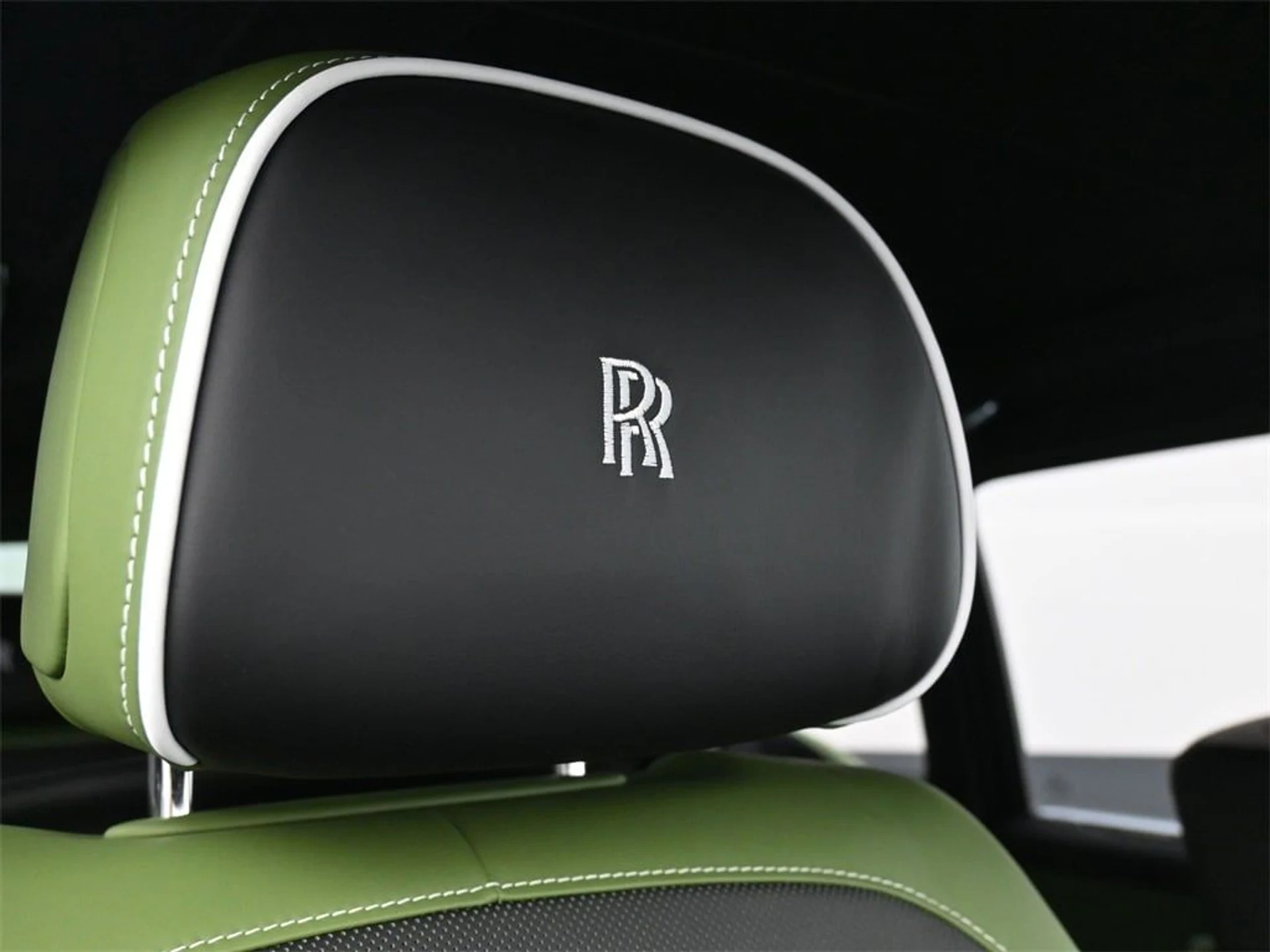 mph009_2449673145_8fe853f6374310b9145948d1520a74ddx_e603eb2c88