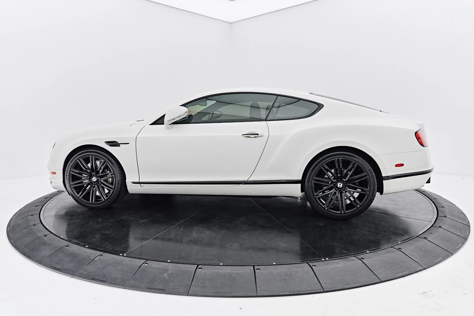 mph009_2457360155_Used_2017_Bentley_Continental_GT_V8_1790208295_e73403237c