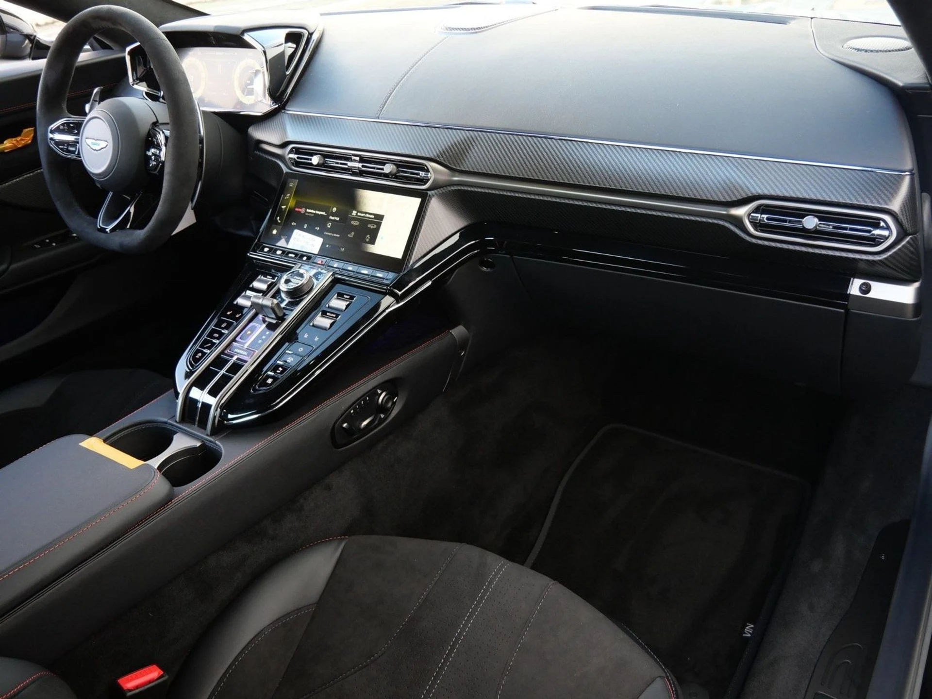 mph009_2472907855_e6612cf3d4f6132cb343638843567f46x_c4faebff00