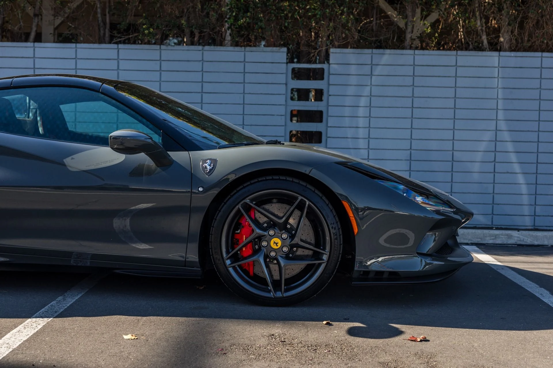 mph009_2474431884_Used_2023_Ferrari_F8_Spider_1736988438_94887d8456