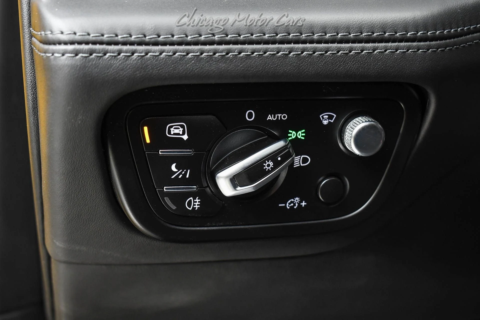 mph009_2478792619_13038_p10_l_762e83a4ec