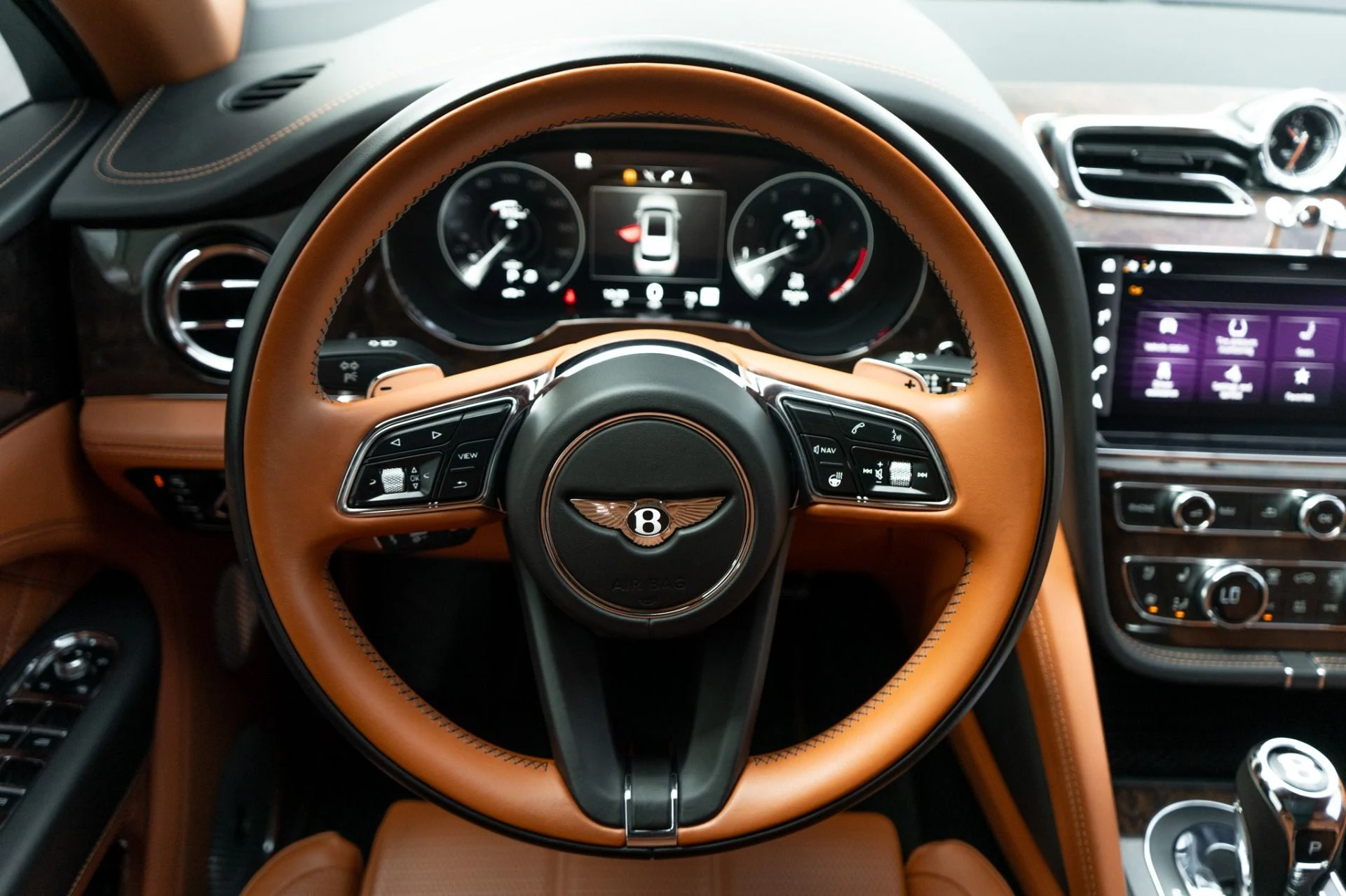 mph009_2481046714_Used_2021_Bentley_Bentayga_V8_1780517075_231a2aa4f6
