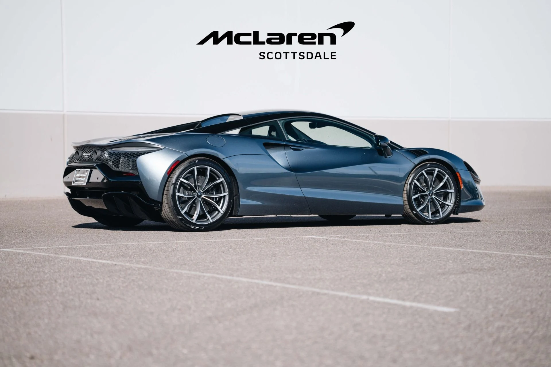mph009_2488903992_Used_2023_MCLAREN_ARTURA_Tech_Lux_1732172355_dbdb7cb923