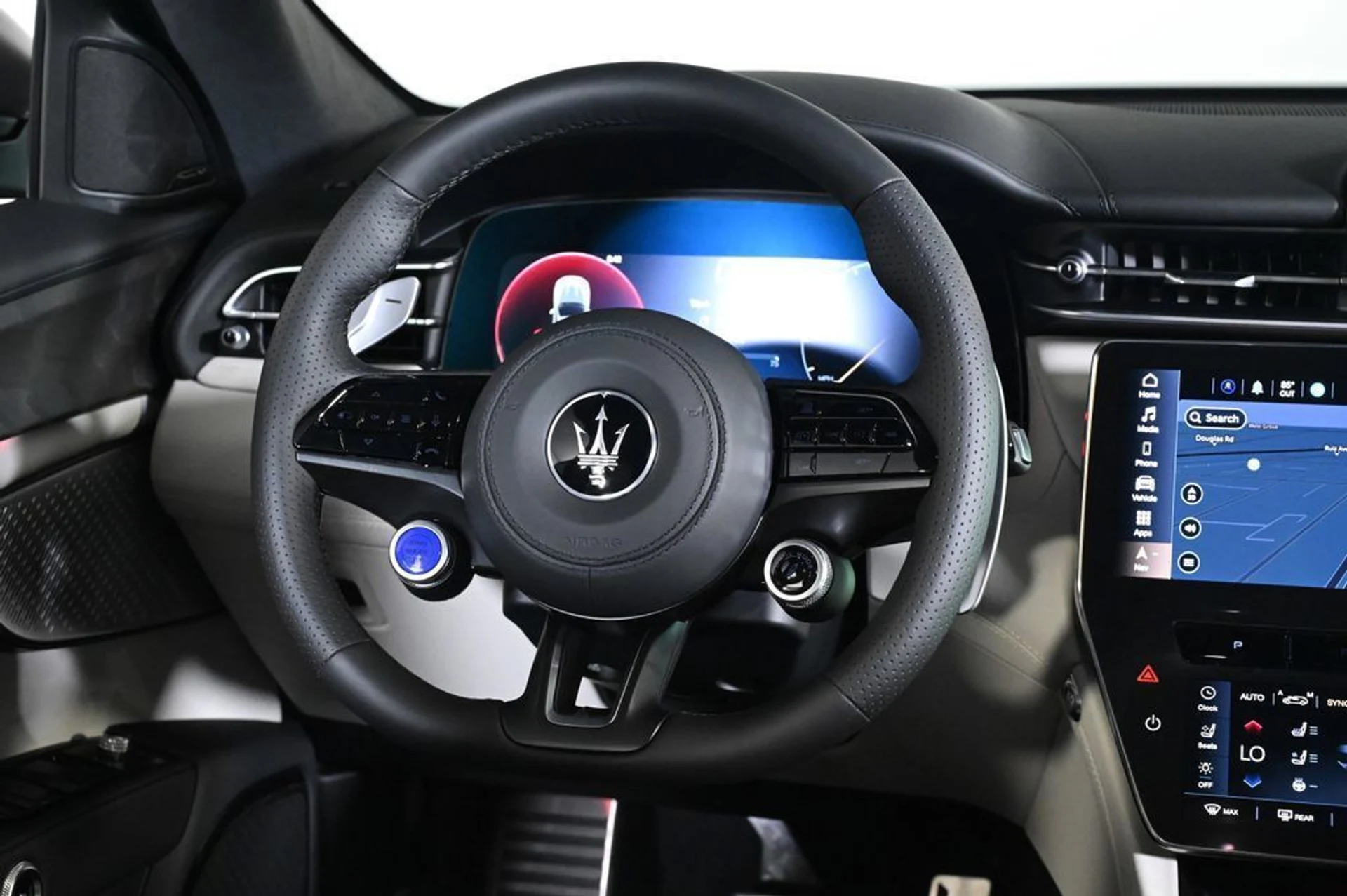 mph009_2491478430_new_2026_maserati_grecale_modenaawd_11350_23023955_10_1024_b154b85e95