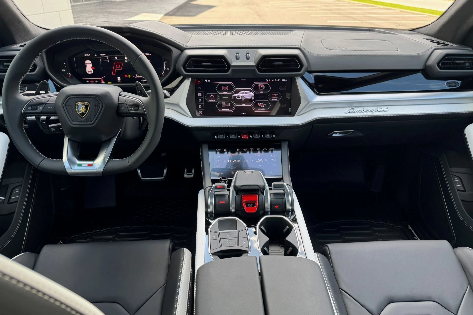 mph009_2492295419_Used_2025_Lamborghini_Urus_SE_1756989701_393412fc3f