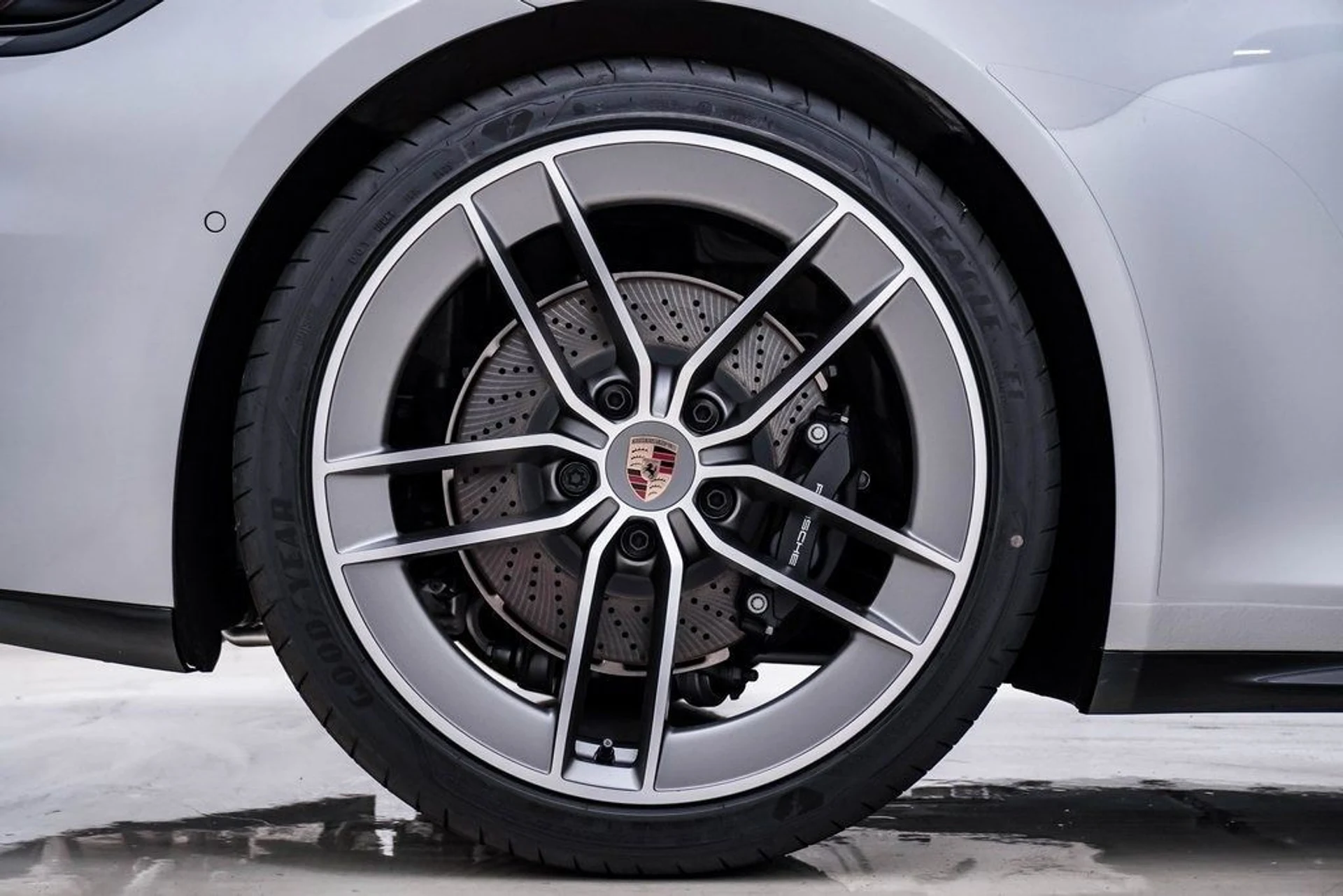 mph009_2493942062_f66187a406eeebfe7b5c4d24da2f9756x_e5aa396604