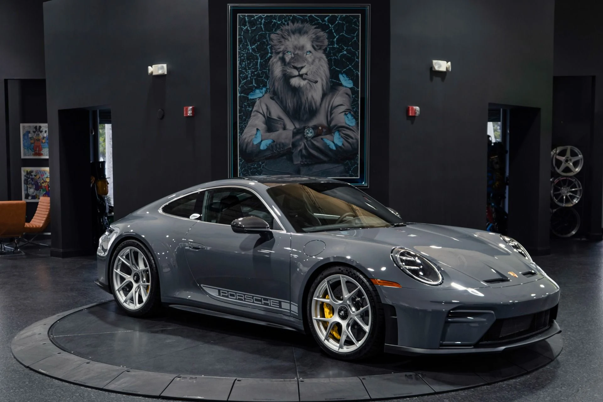 mph009_2497717612_Used_2026_Porsche_911_GT_3_Touring_6_speed_Lightweight_package_1770773851_d48450ad7e