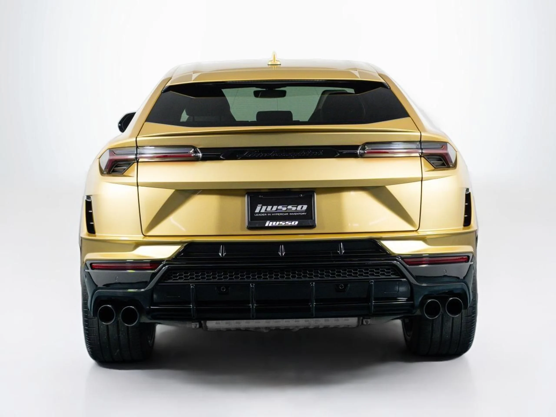 mph009_2507683442_Used_2023_Lamborghini_Urus_S_1785169230_b7cec027c6