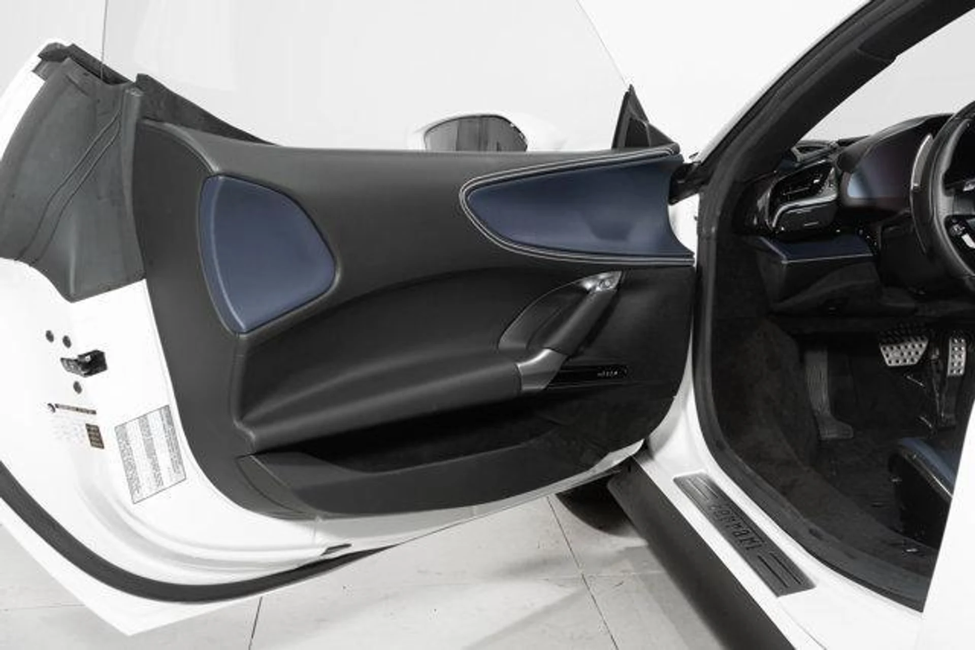 mph009_2508482772_34_Op_IY_8jghy_Udjun_V_Ewkyf_V000_8713d094e1