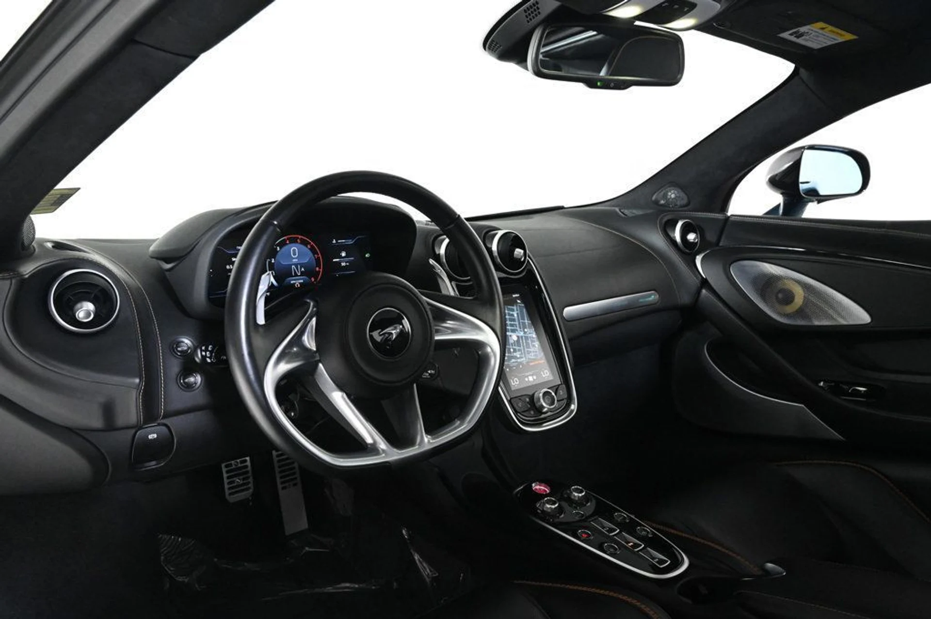 mph009_2511372676_used_2023_mclaren_gt_base_11350_22988481_9_1024_ab06635ffa