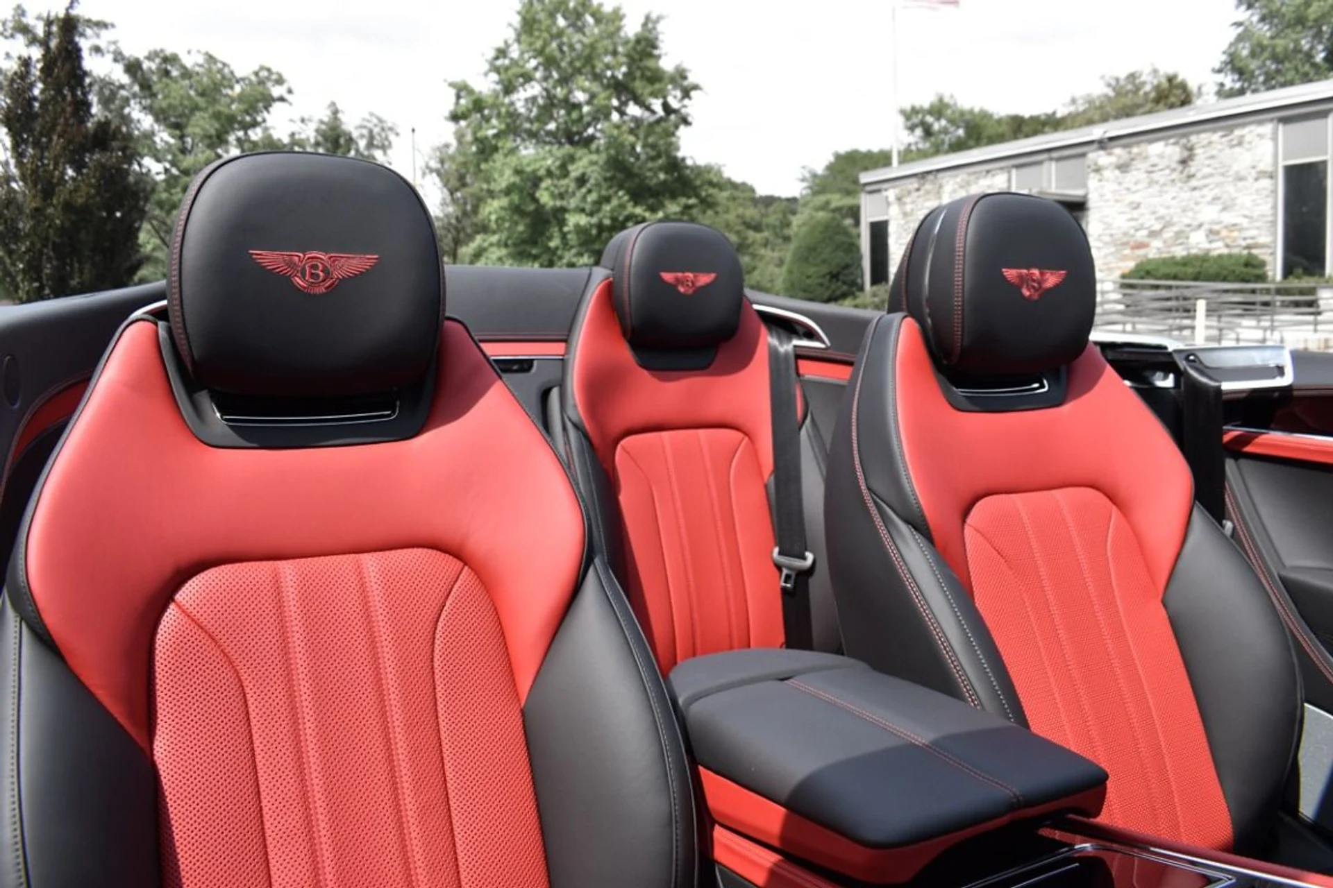 mph009_251769304_Used_2023_Bentley_Continental_GT_V8_Convertible_V8_1695650501_460a815371