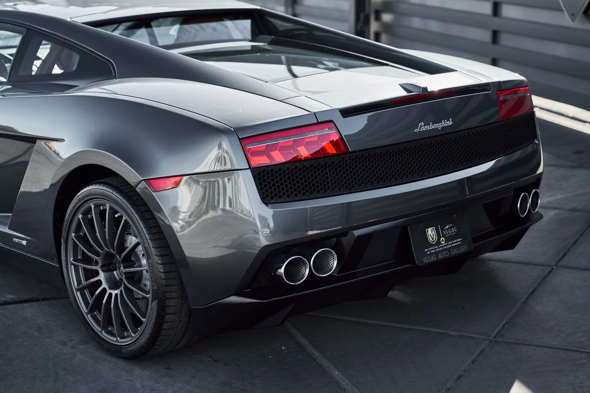 mph009_2519440422_Used_2013_Lamborghini_Gallardo_LP_550_2_1769826954_3464f0da2c