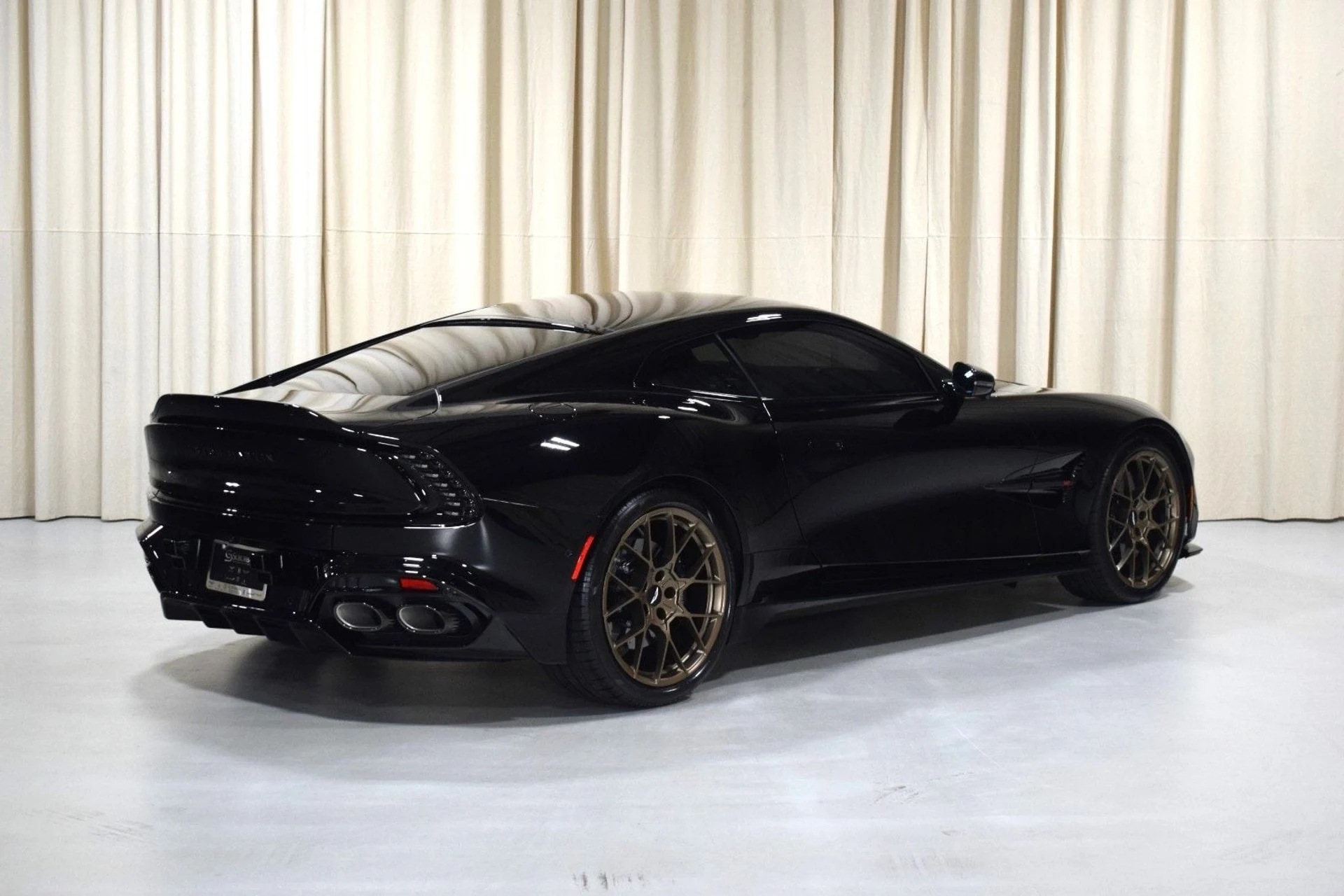 mph009_2533778130_4fb4156d69673bf4a7a17c7e1472a245x_e154e35dde