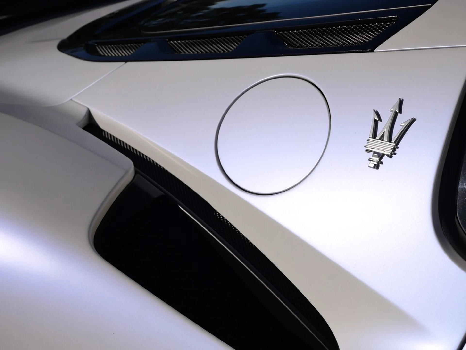 mph009_2534440986_101c805ec8f3969b4c055850fcb5f40ax_ad85574c7c