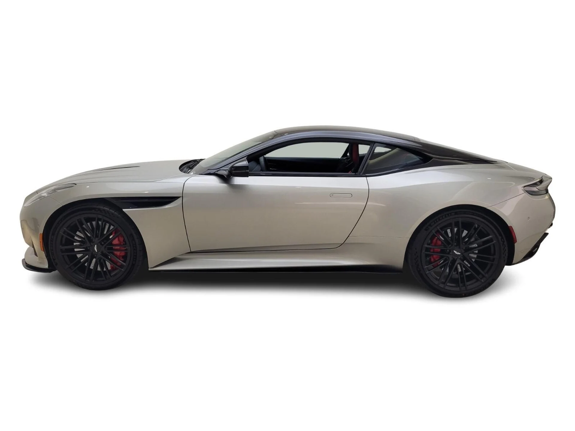 mph009_253503482_Used_2024_Aston_Martin_DB_12_1734001264_d3f34ba087