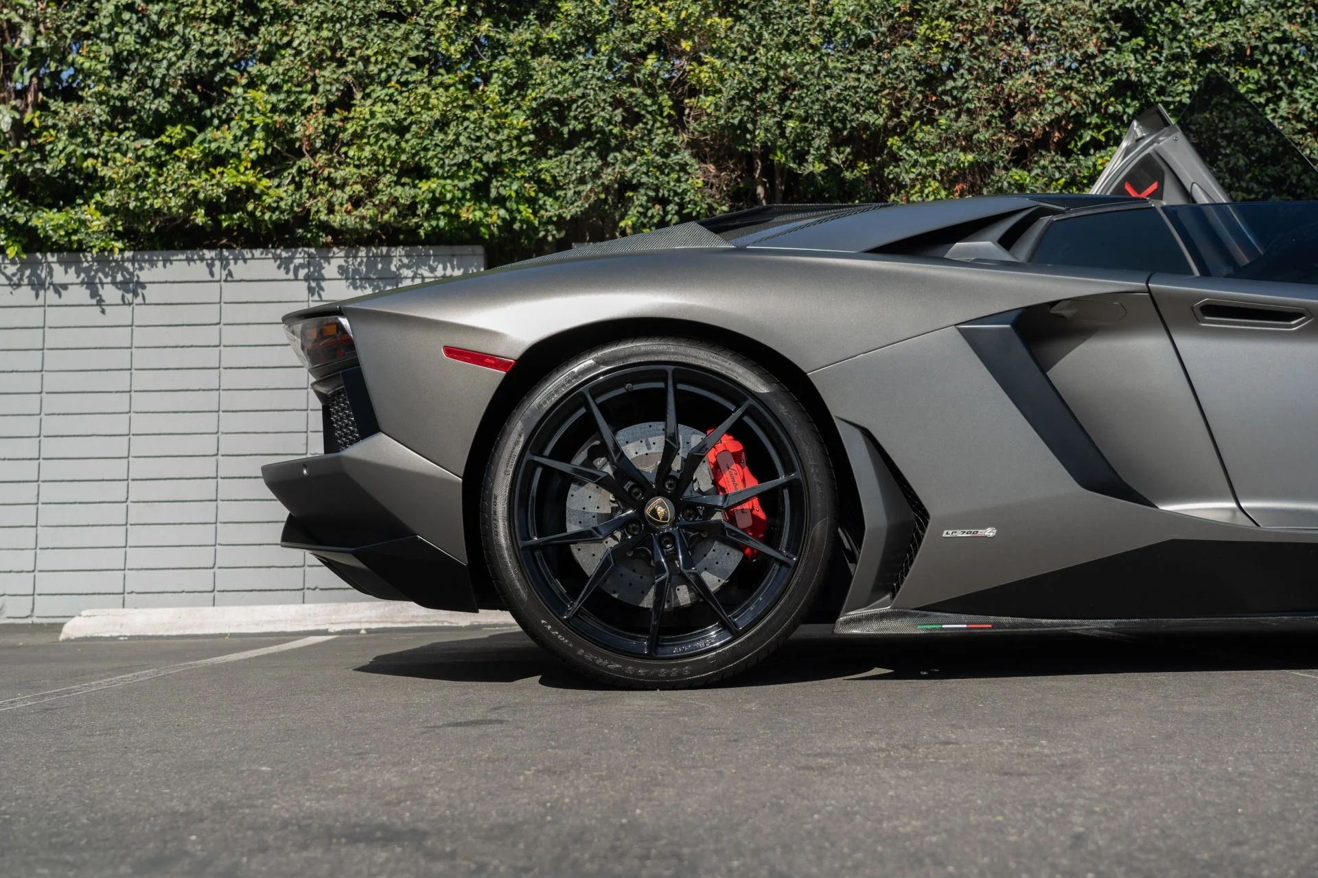mph009_2540683909_Used_2015_Lamborghini_Aventador_LP_700_4_1755813837_d901e3027e