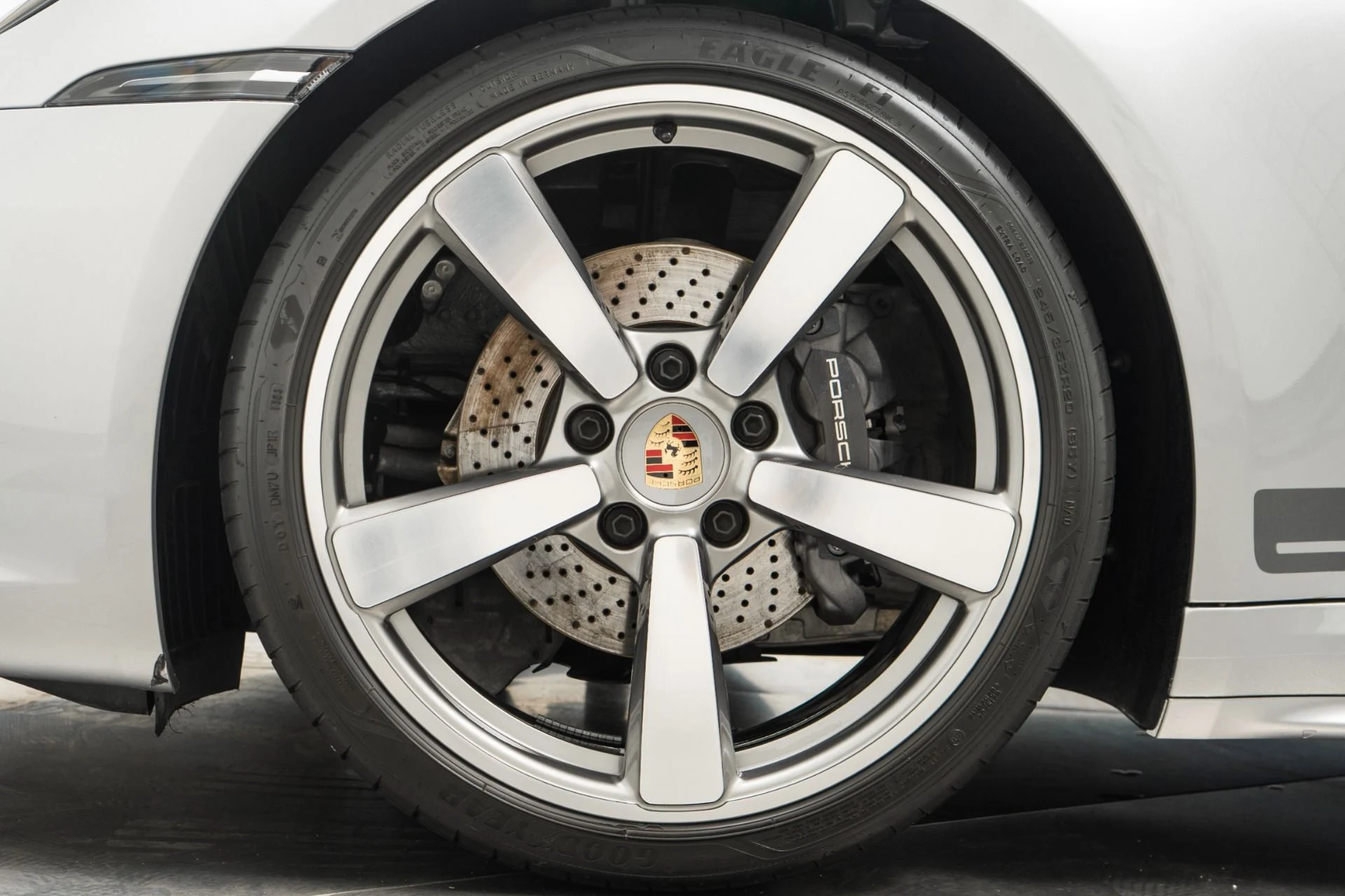 mph009_2545445253_Used_2023_Porsche_911_Carrera_T_7_Speed_Manual_Sport_Design_package_Carrera_Exclusive_Wheels_1777662329_e1dad96e4b