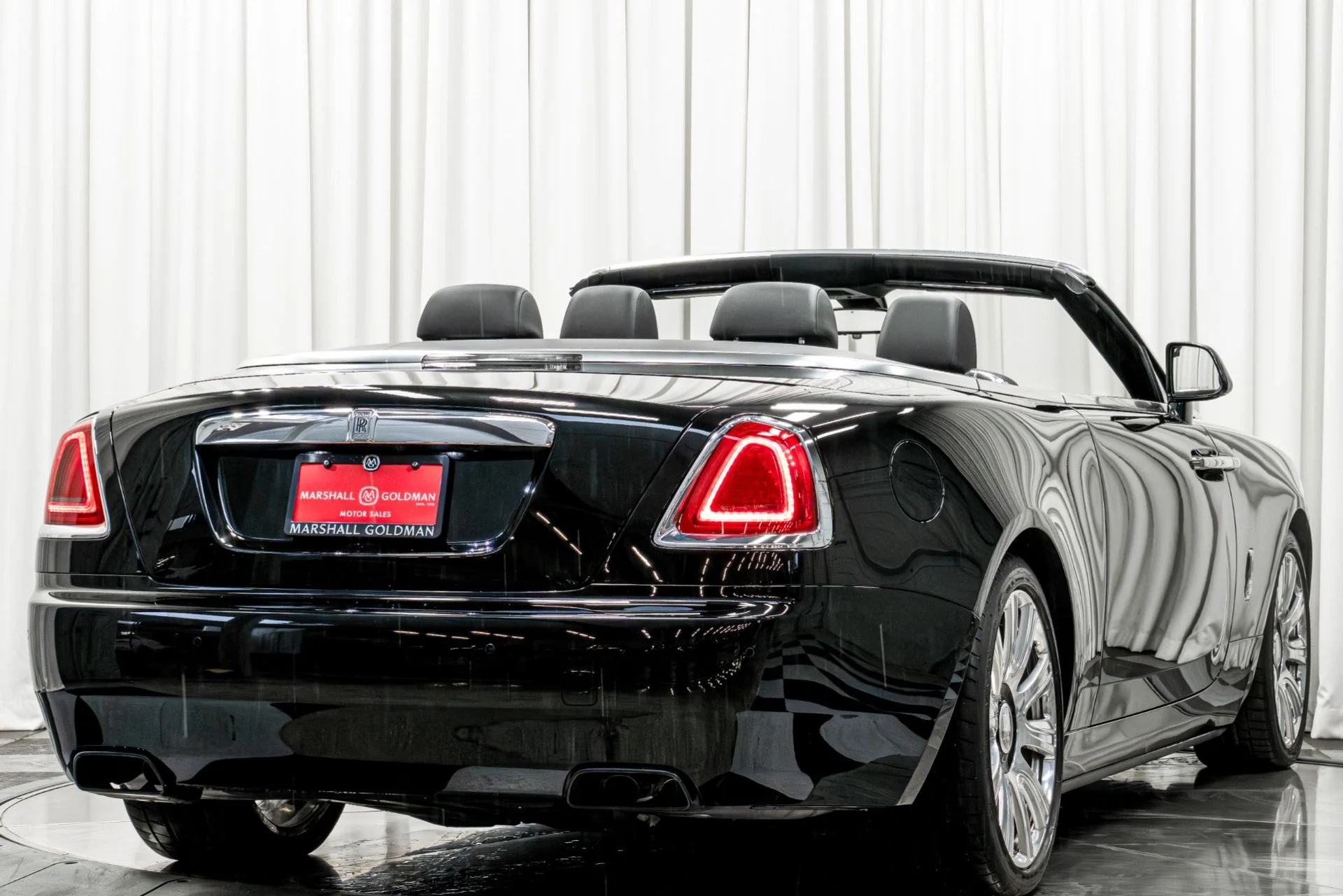 mph009_2547698854_Used_2017_Rolls_Royce_Dawn_Full_Polish_Wheels_Contrast_Stitching_and_Piping_Low_Miles_1764715069_2966346405