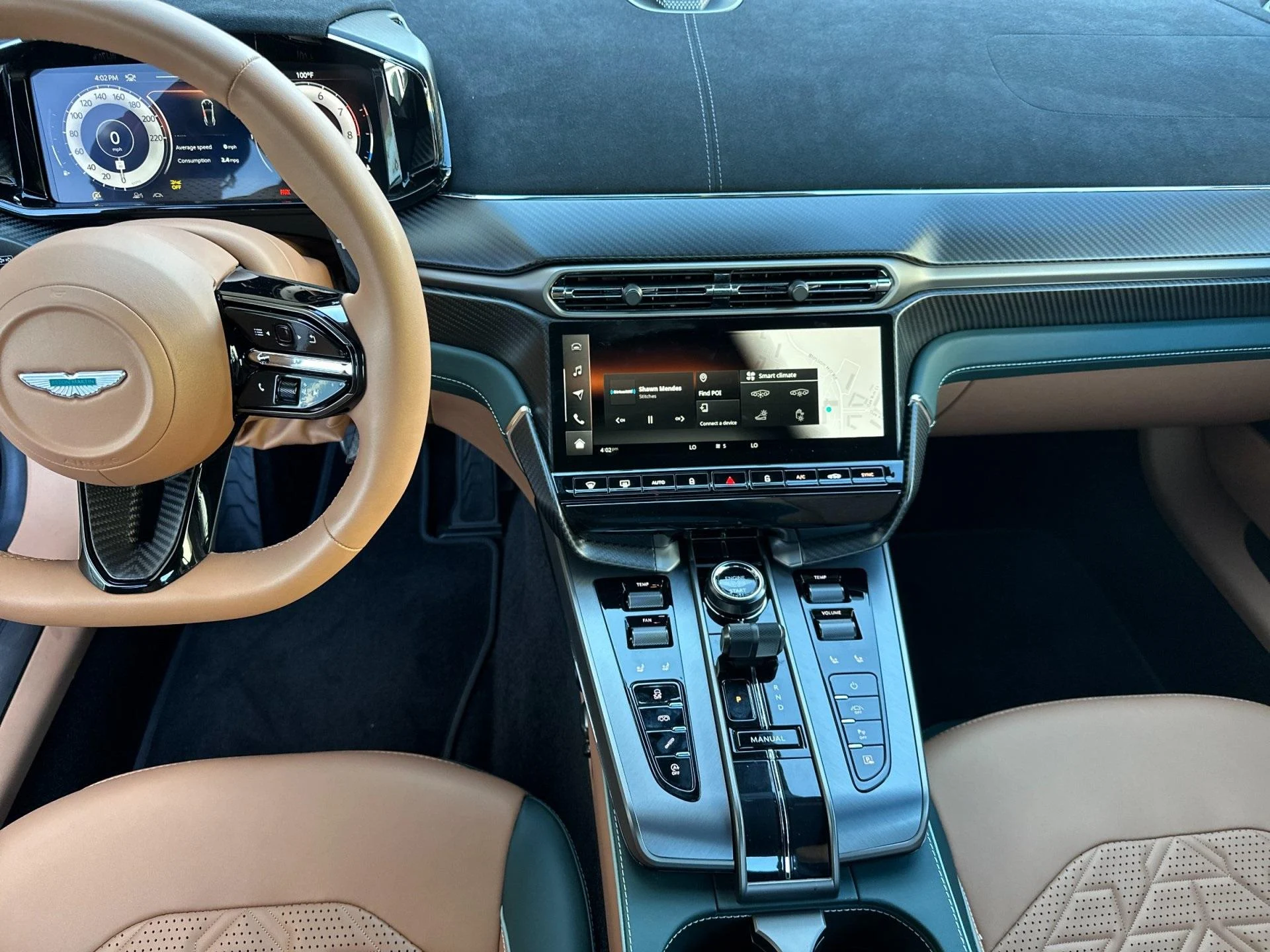 mph009_2549830220_New_2025_Aston_Martin_Vanquish_V12_1758724499_74409de2d8