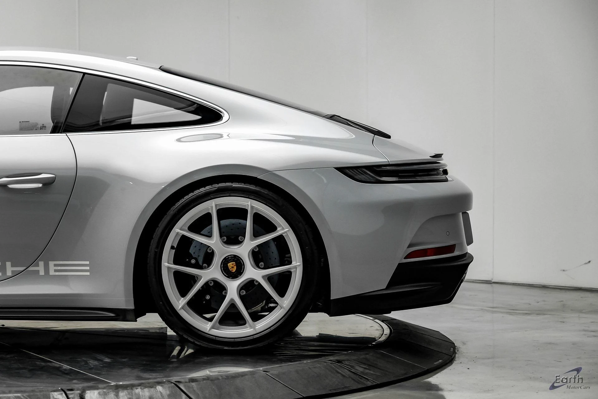 mph009_2550155196_68579fb5265fcfd5494db28dff208905x_c915196642