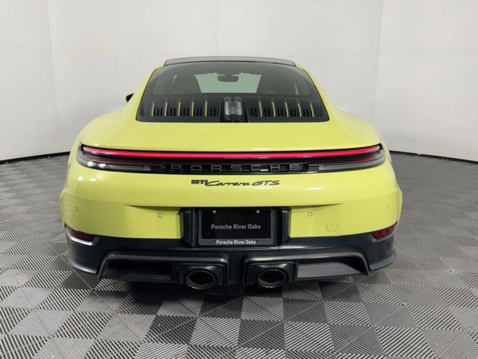 mph009_2559665545_l_ZD_Ck_A_Uo6va_Qb_MNL_3_B_Km_V7_G_e_Q_86f043f344