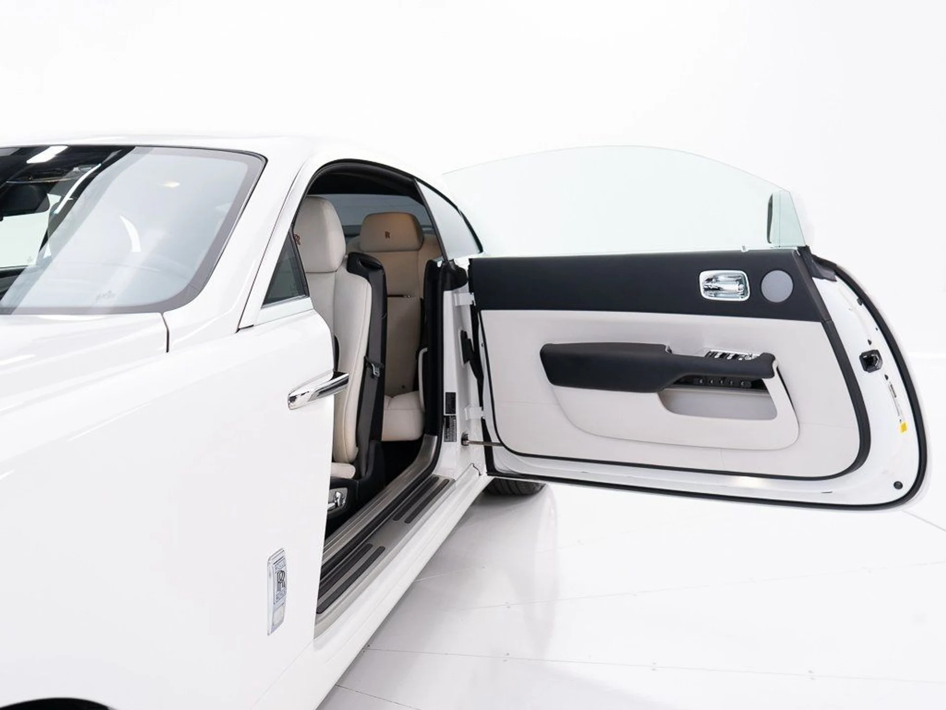 mph009_2569190423_522c39d70a82d64493e656fa3b80ff6d_ac34443d97