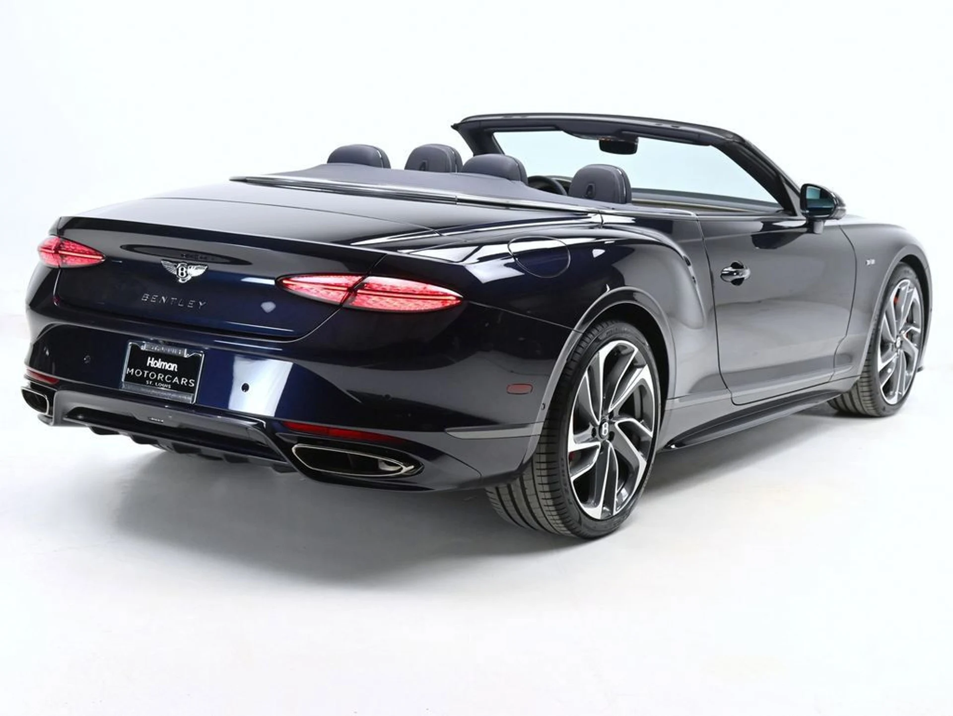 mph009_2569530839_3c9c9689f7254955b44edf2c98667995_296fe9d818