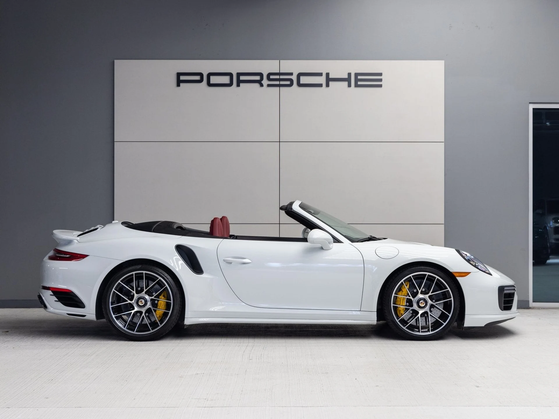 mph009_2570441416_10_0b9b0ac4b3