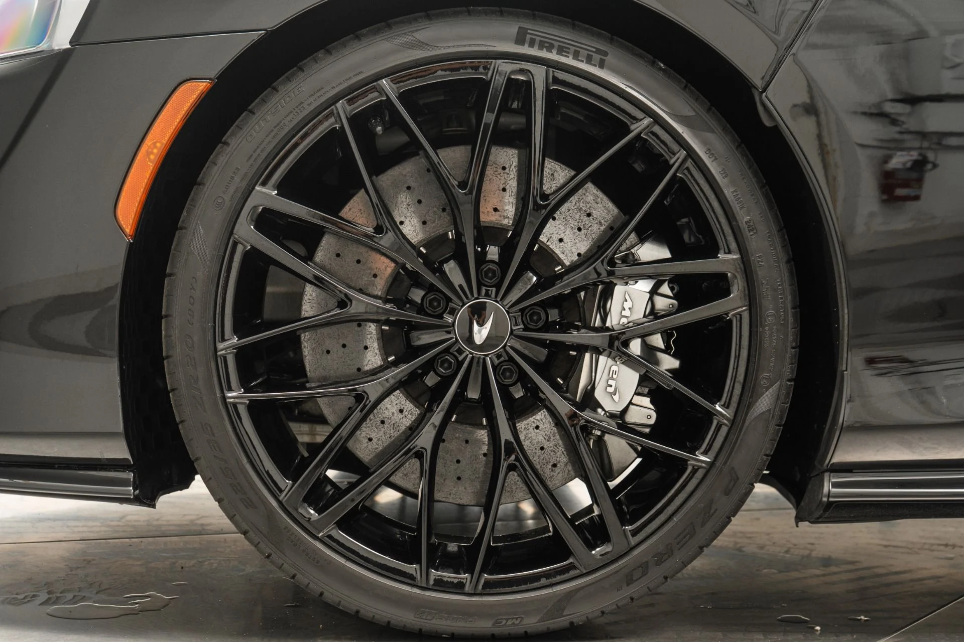 mph009_2575380439_Used_2022_Mc_Laren_GT_Luxe_1757694621_30ea1458bb