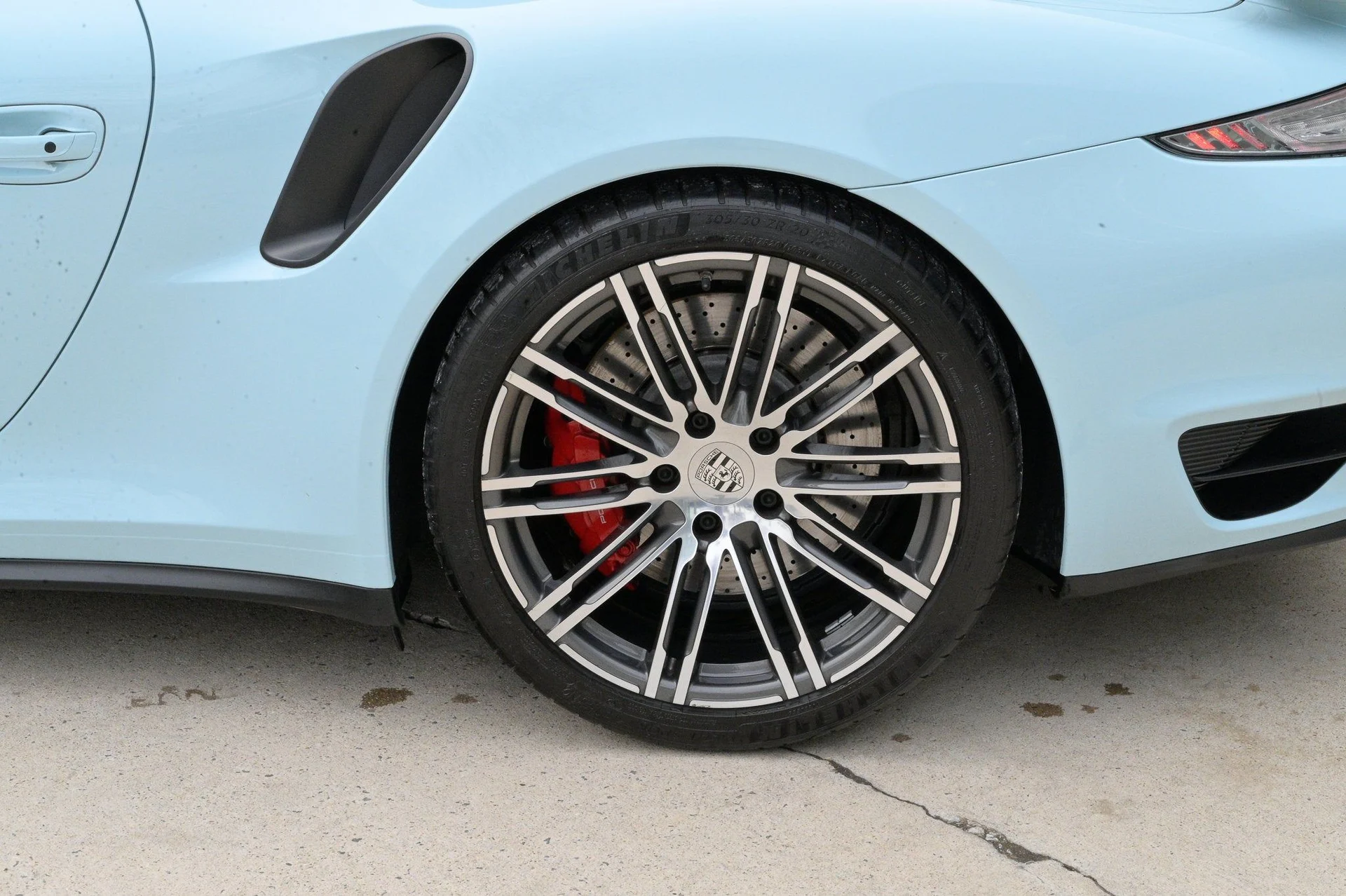 mph009_2579035911_a662815d8b484e7db5130475594ed75b_b017437eca