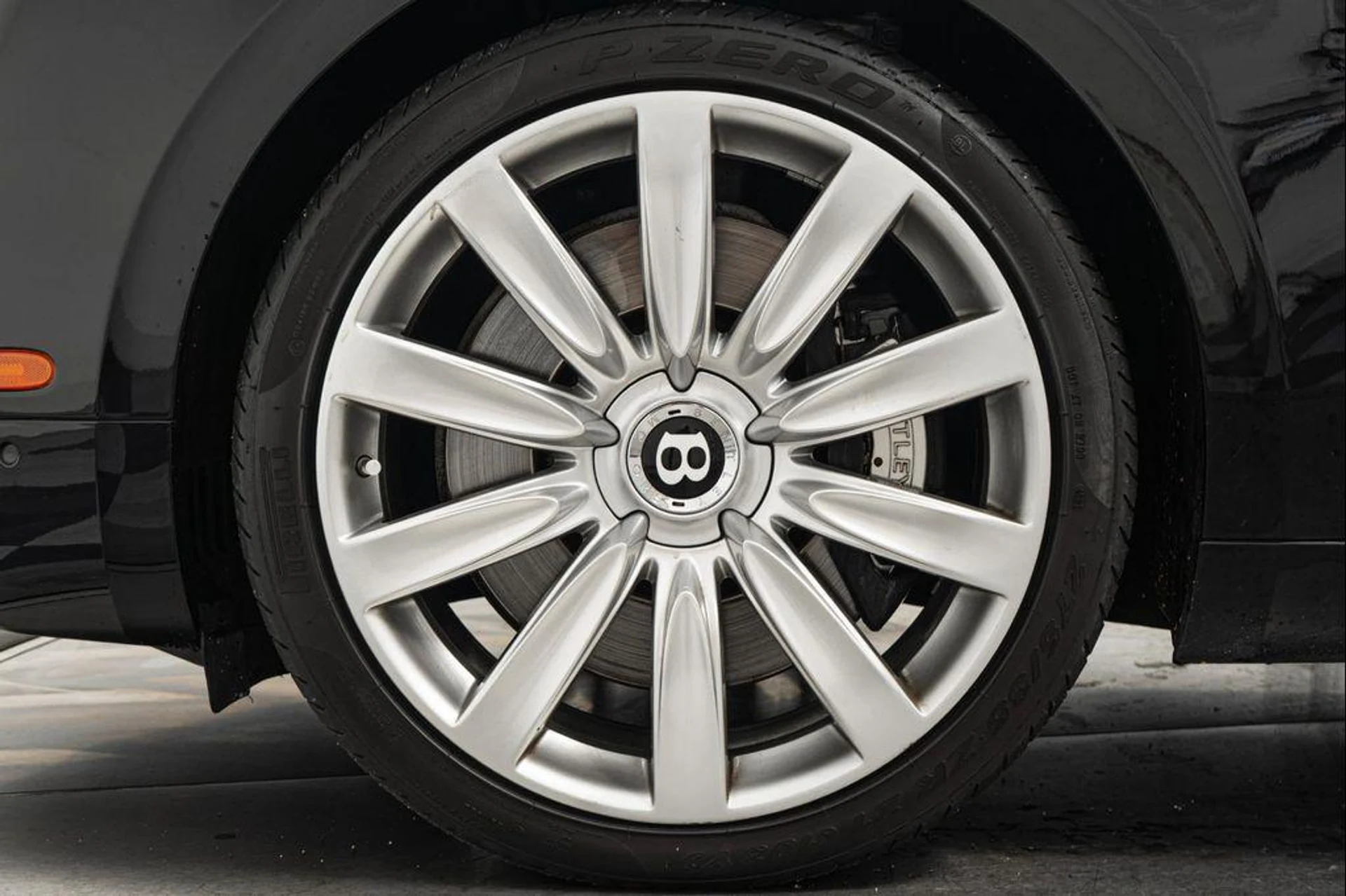 mph009_2579040263_IZP_Ja_X1_Qpyb_Jy5_He_U_KX_Ln_EHYXI_7de304762b