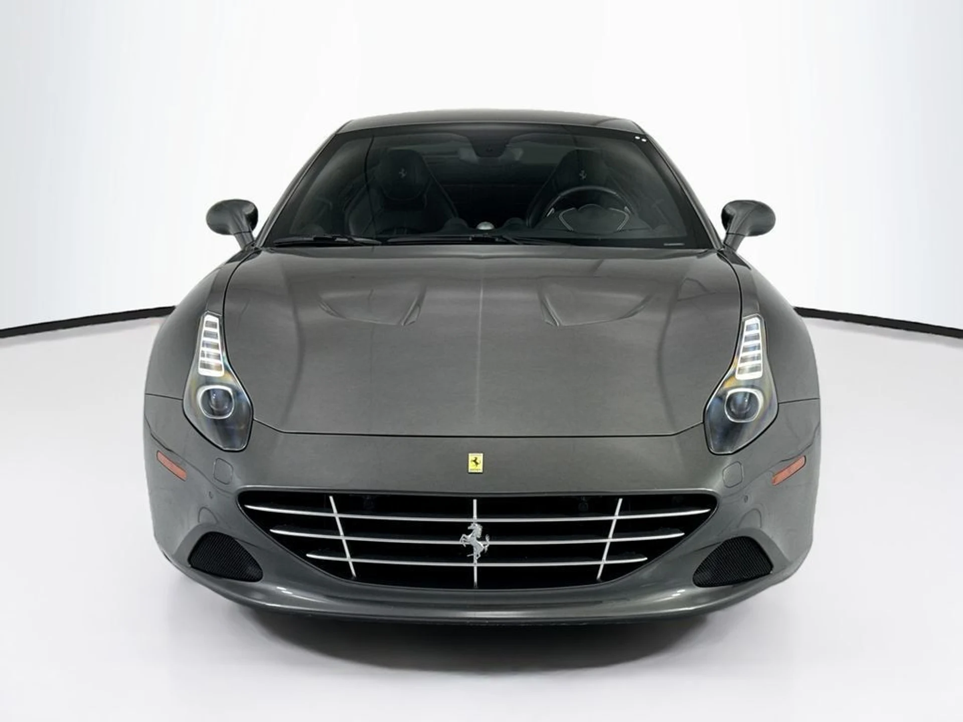 mph009_258144584_used_2015_ferrari_california_t2drconvertible_8119_23024699_10_1024_66b7ac44bf