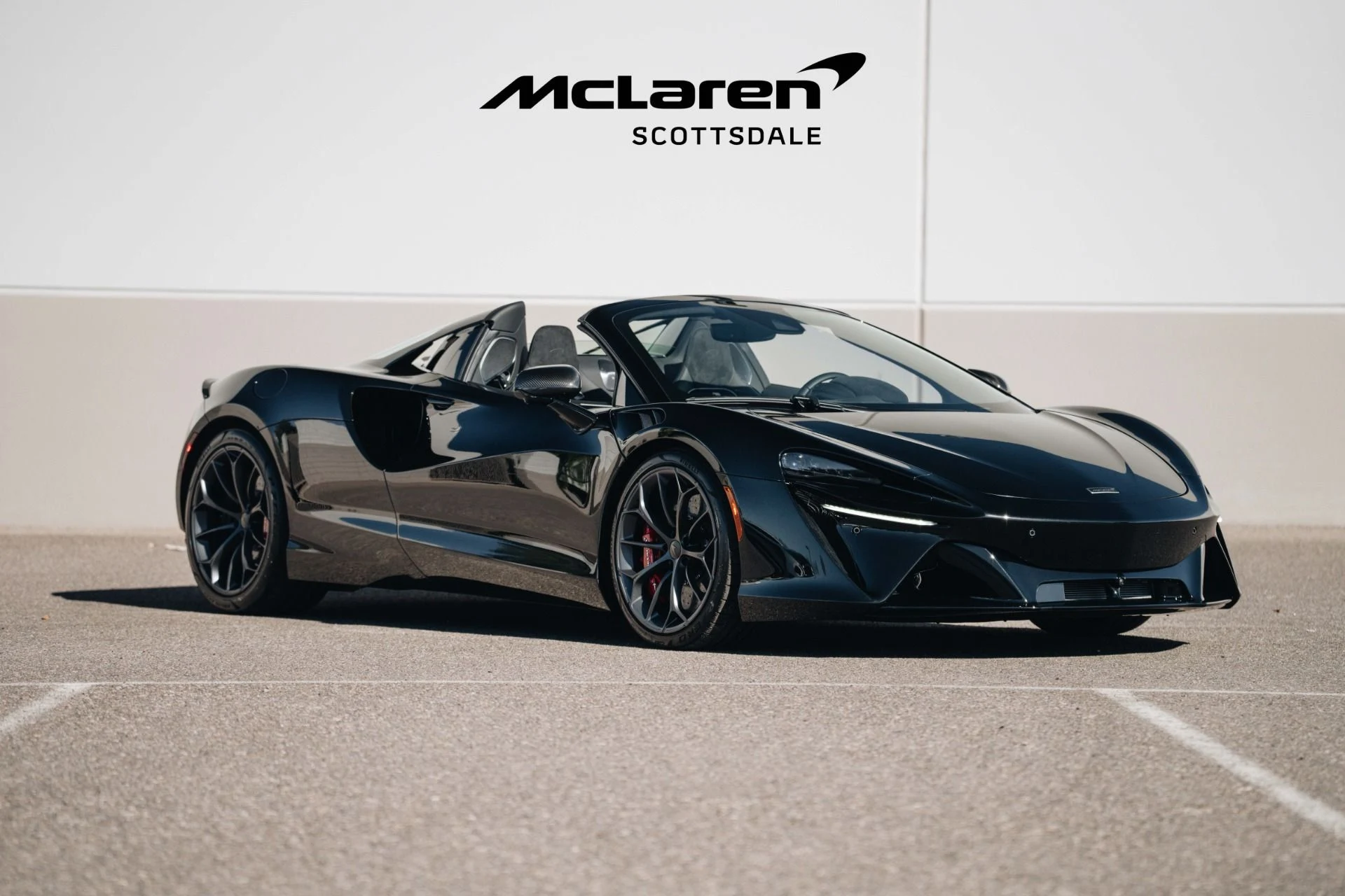 mph009_2583516470_Used_2025_MCLAREN_ARTURA_Performance_1731367172_6ca956ecb6