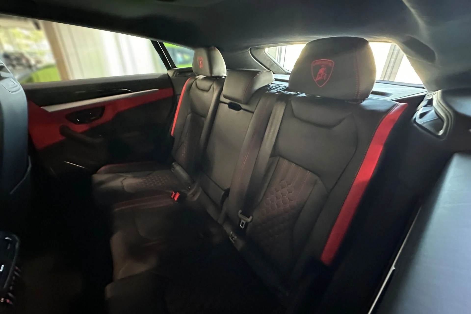 mph009_2592294748_New_2026_Lamborghini_Urus_SE_1791809466_b8e0efb5af