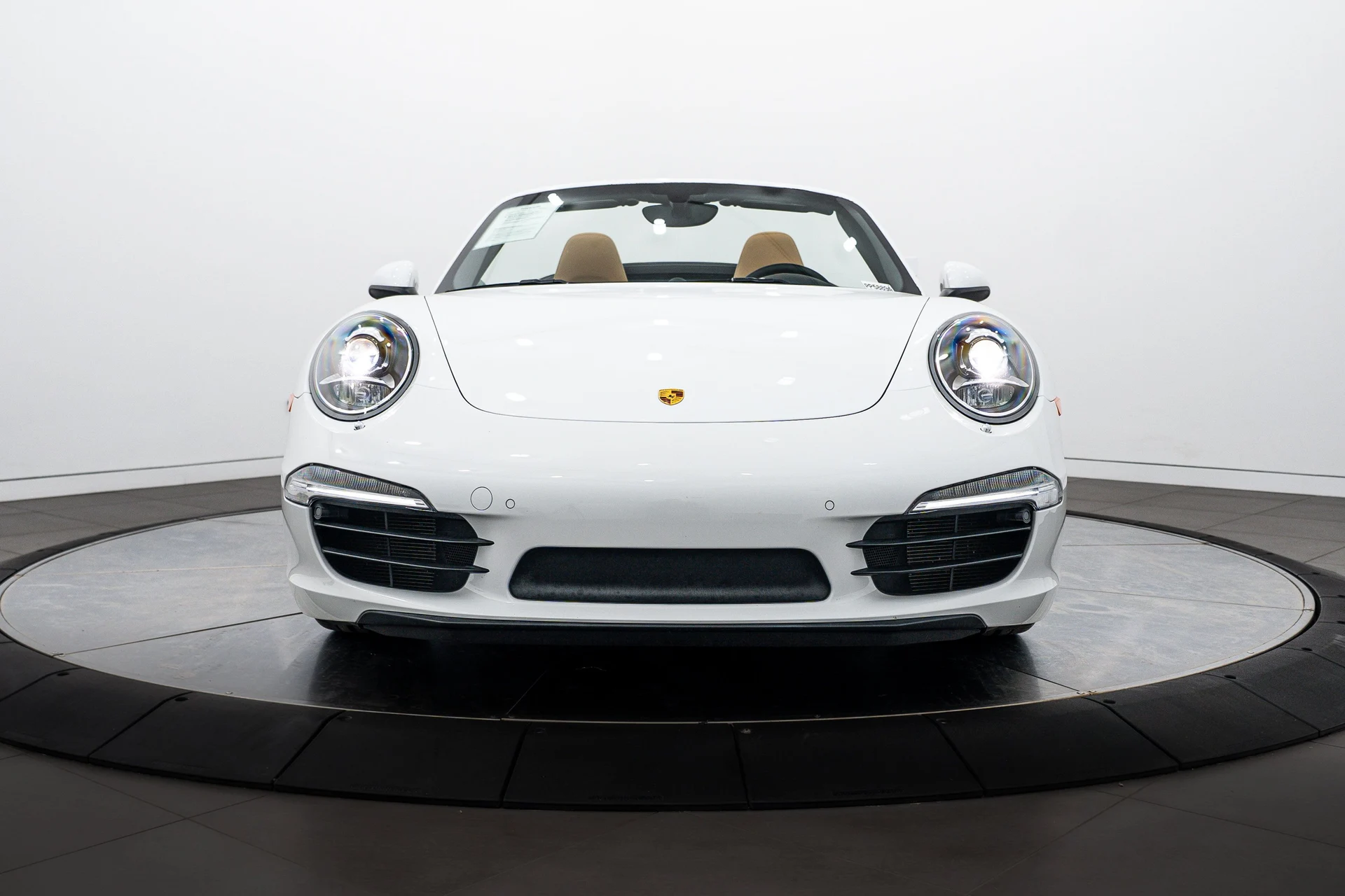 mph009_2592613335_153f54e1251d446ae96fccea5e02b899_6bef56bf95