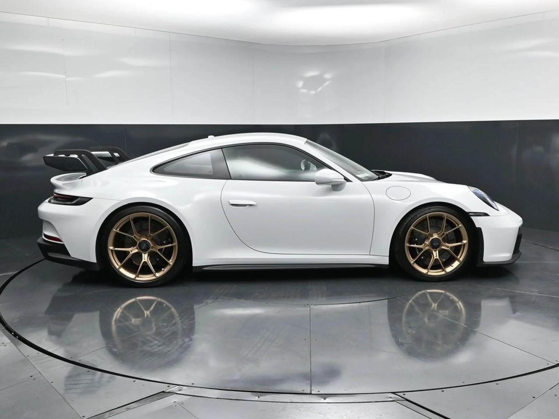 mph009_2605846570_244w5lo9ncxr5_S_Ao_Bs_X_Gver_DA_3w_5fd283e031