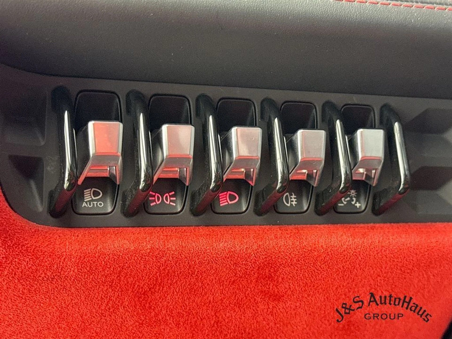 mph009_2615022415_w03qu5ter4x4pugkvyt7k2ce6uea_0f032ac9ee