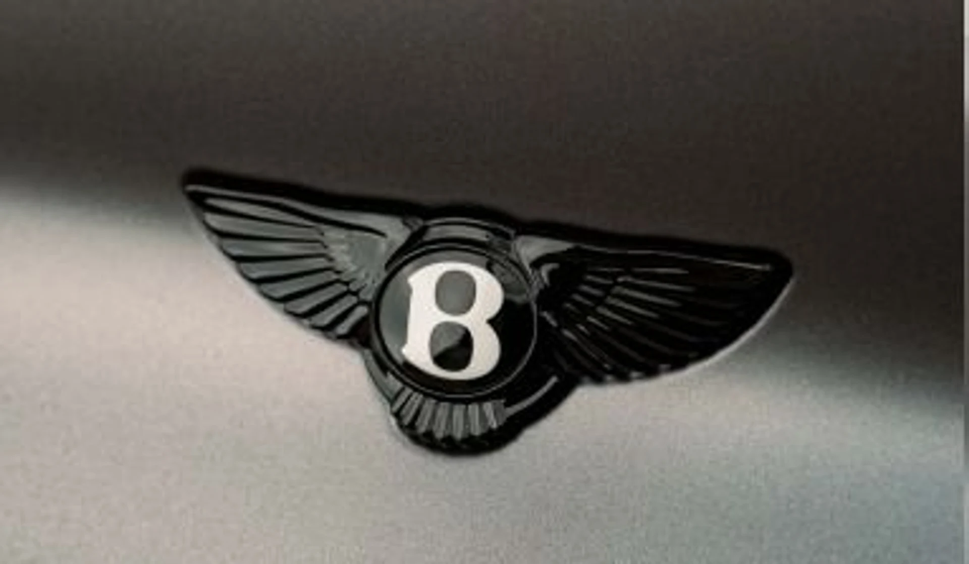 mph009_2620277947_New_2025_Bentley_Continental_GTC_Black_Edition_bad87f1169