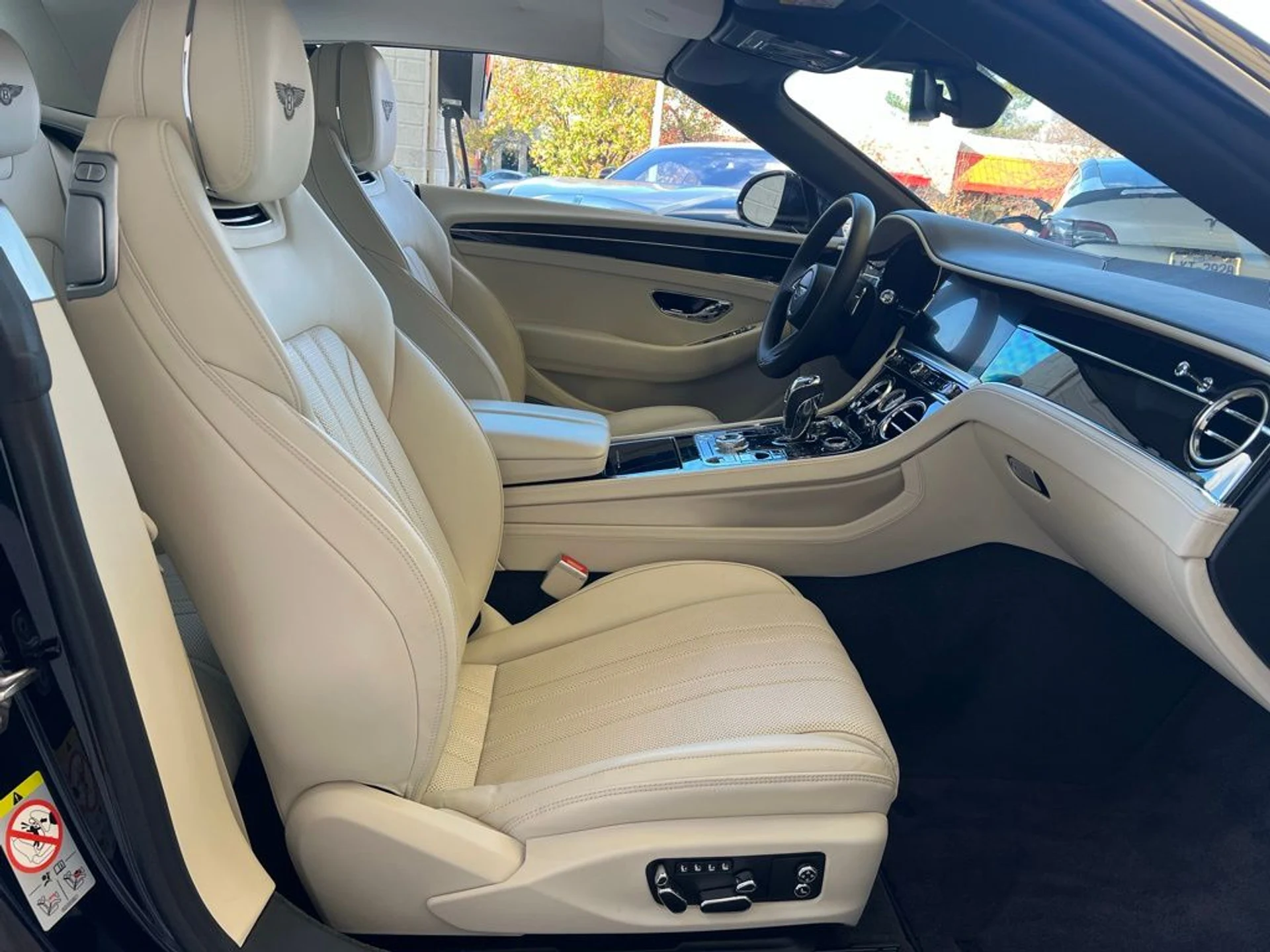 mph009_2626670253_1cf4ddbad4d901b10e681cdd2c8d019bx_d1dec6f814